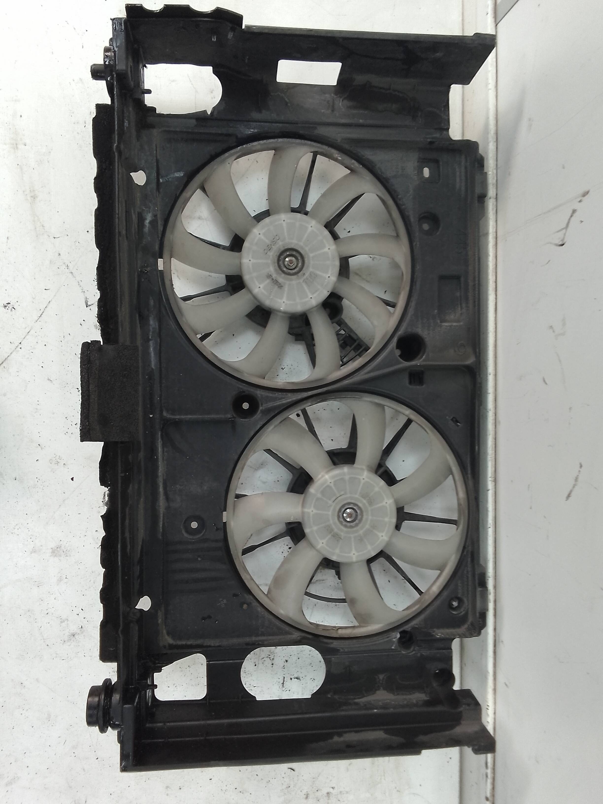 Electroventilador toyota prius (zvw30)(2009->)