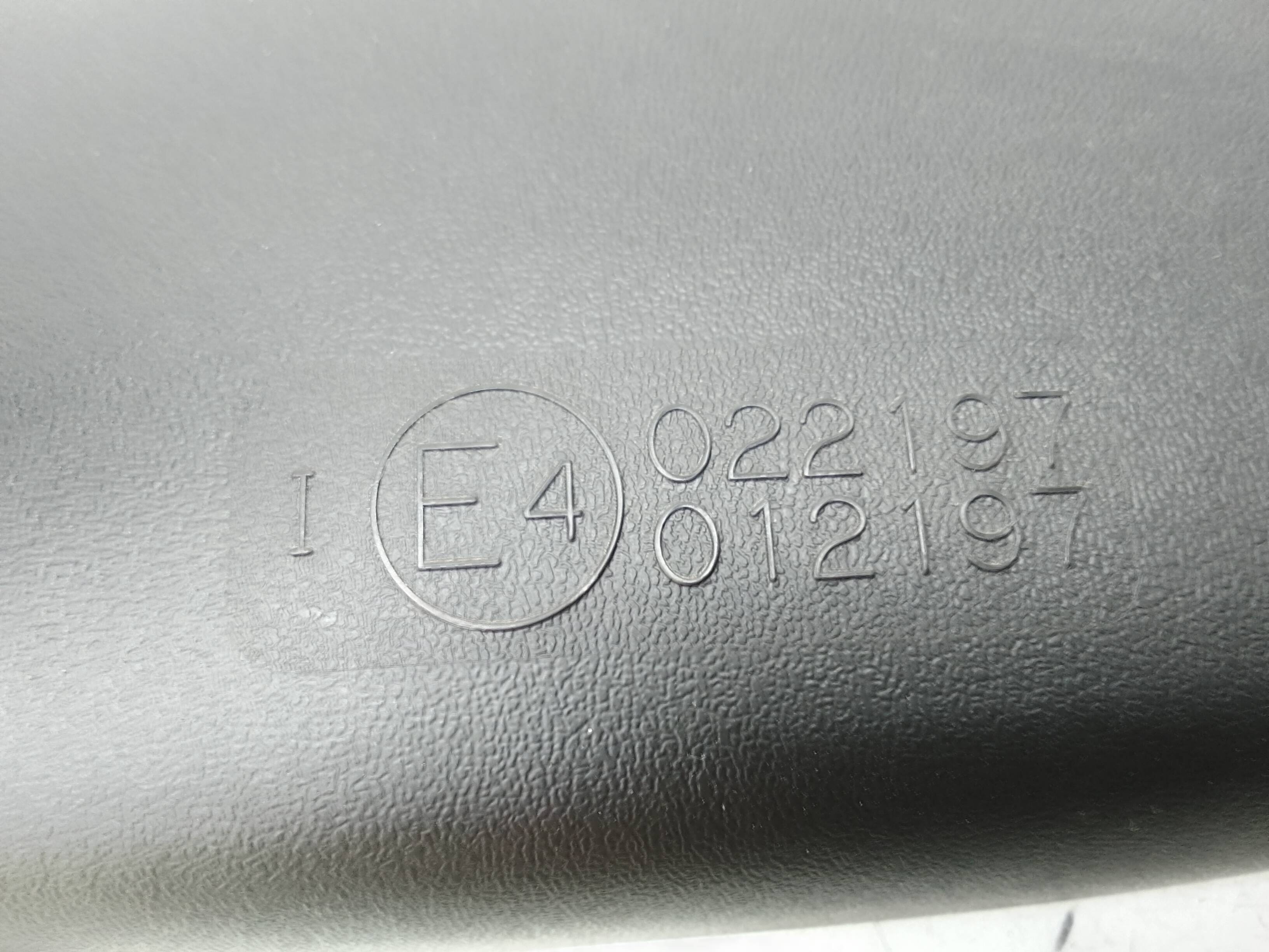 Retrovisor central toyota rav 4