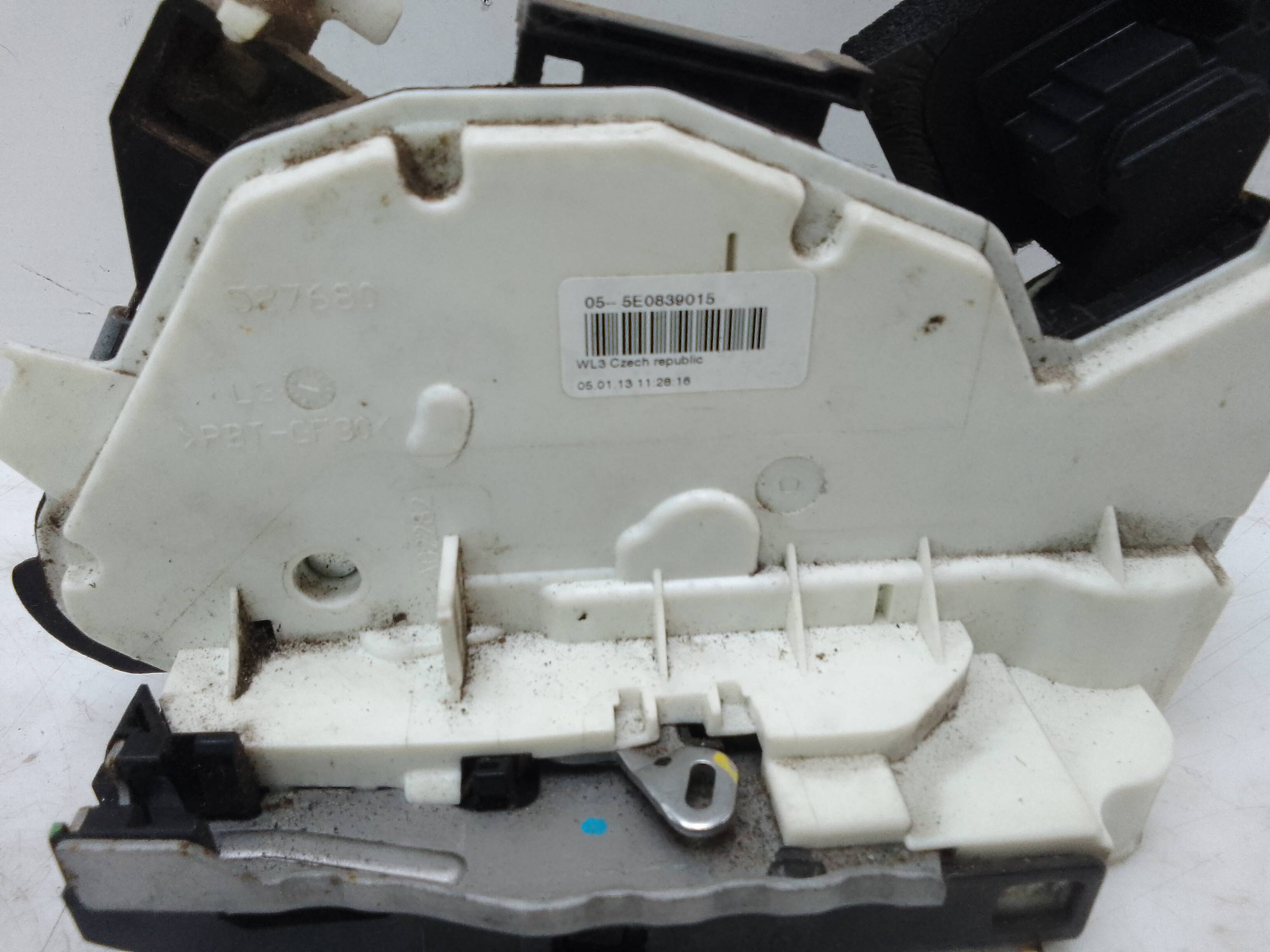 Cerradura puerta trasera izquierda seat toledo (kg3)(07.2012->)