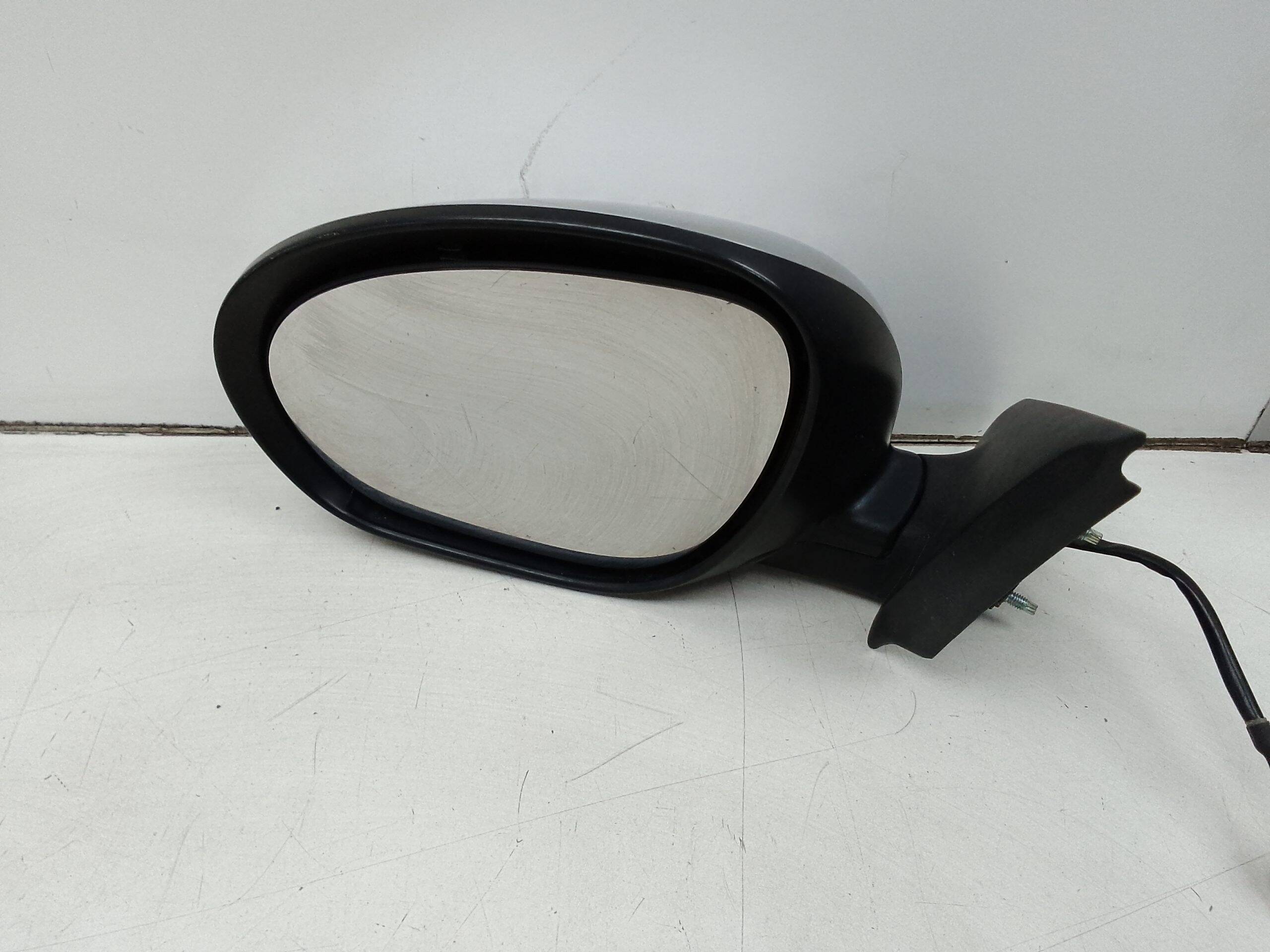 Retrovisor izquierdo nissan juke i (f15e)(06.2010->)