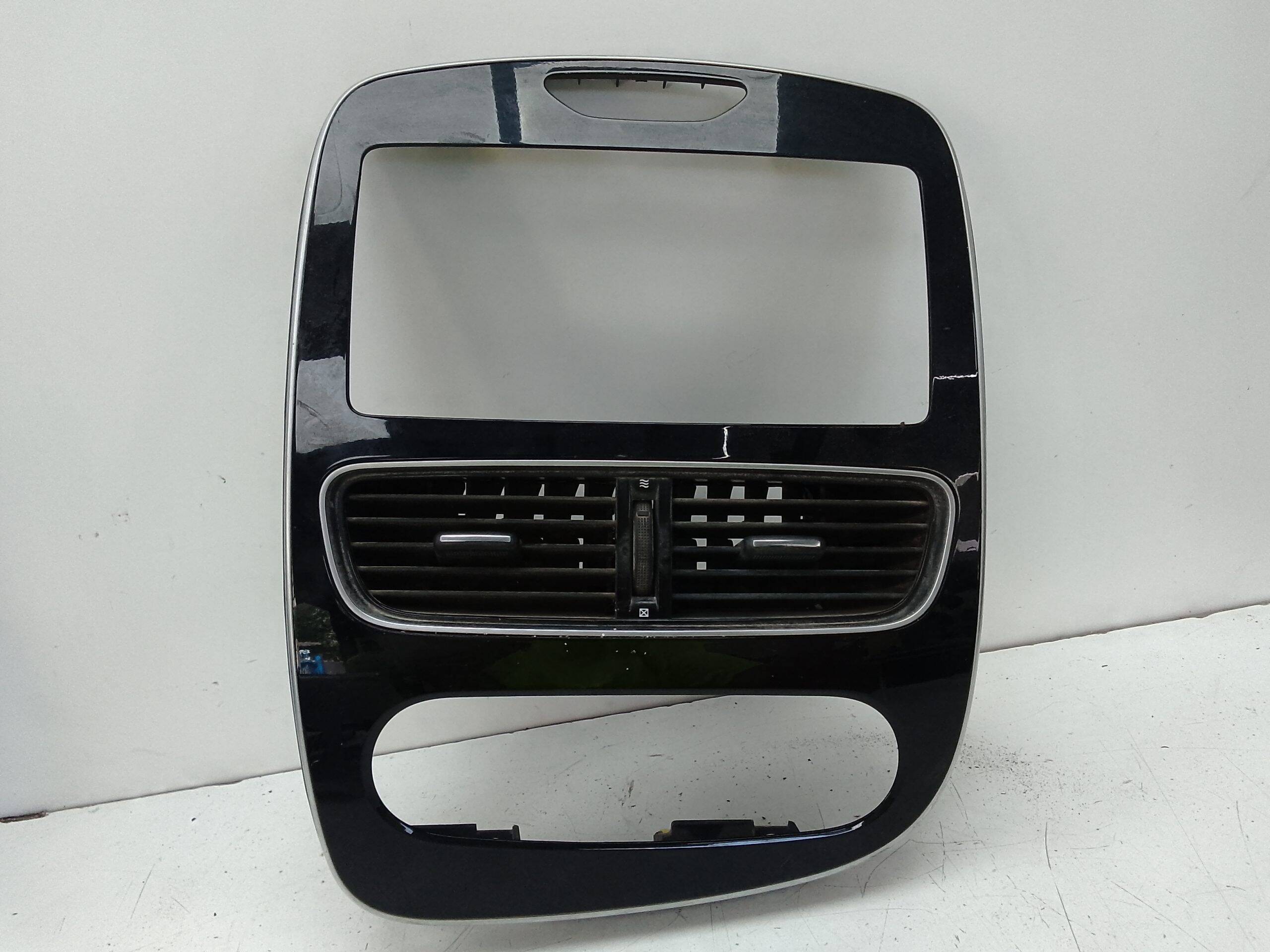 Moldura / consola radio renault clio iv (2012->)