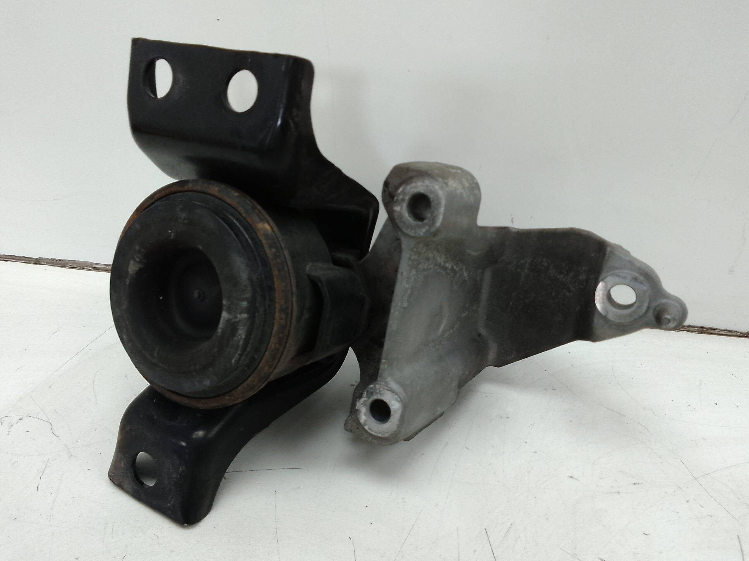 Soporte motor nissan juke i (f15e)(06.2010->)