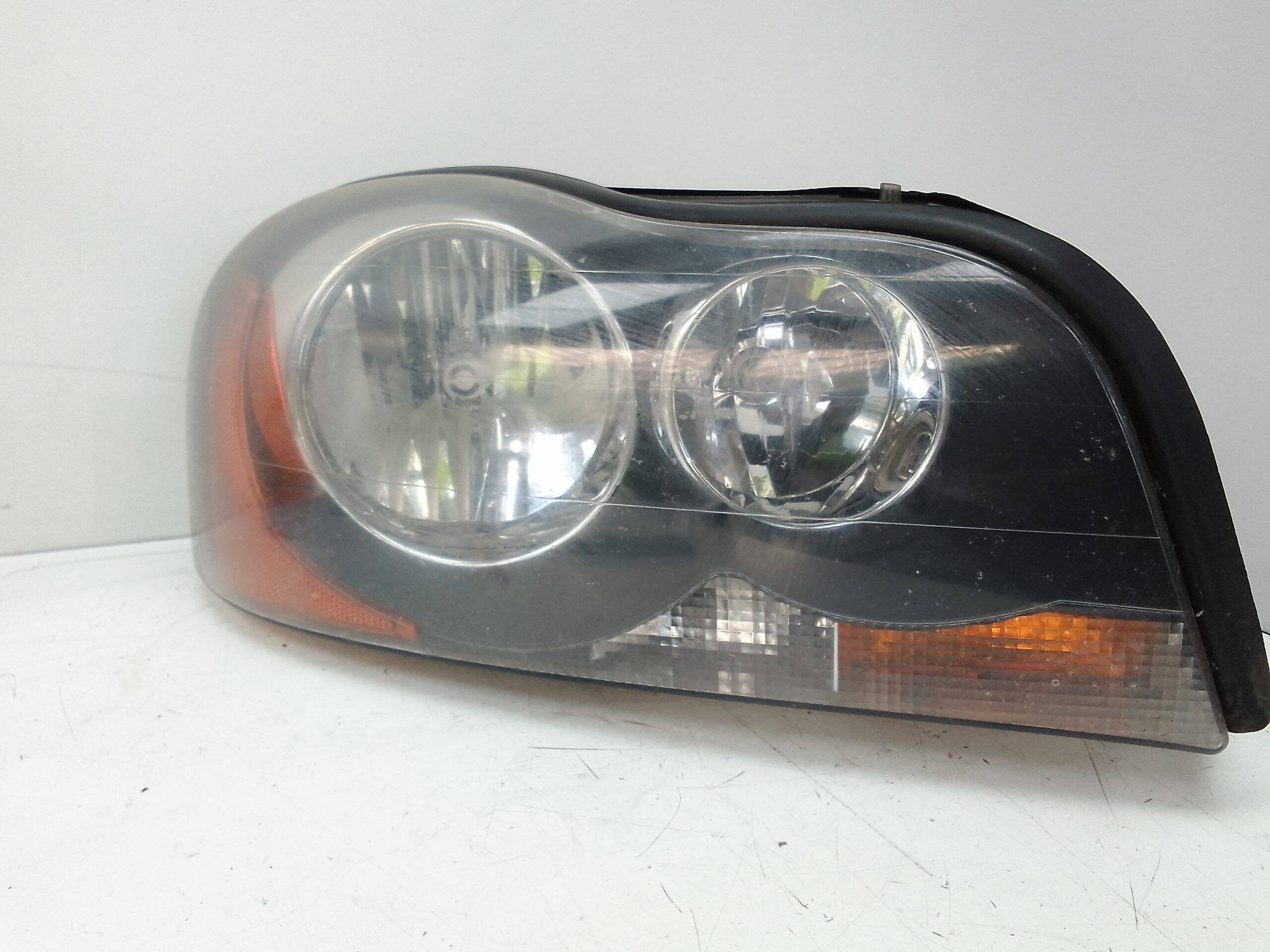 Faro derecho volvo xc90 (2002->)