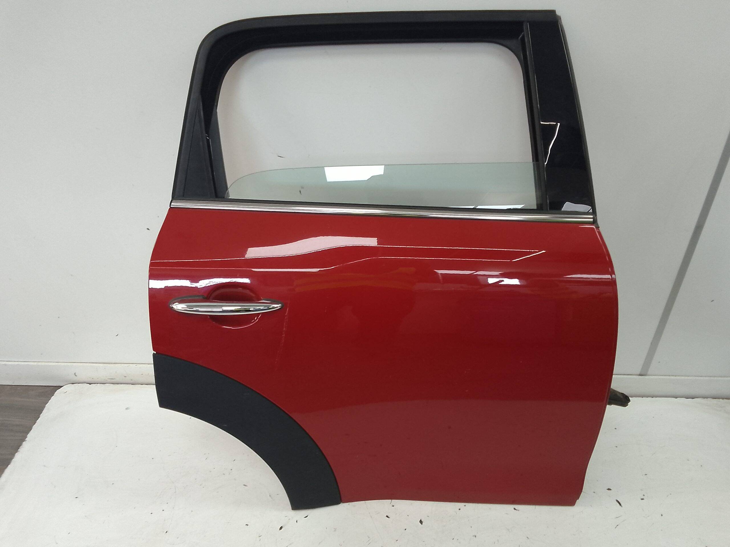 Puerta trasera derecha mini cooper d countryman