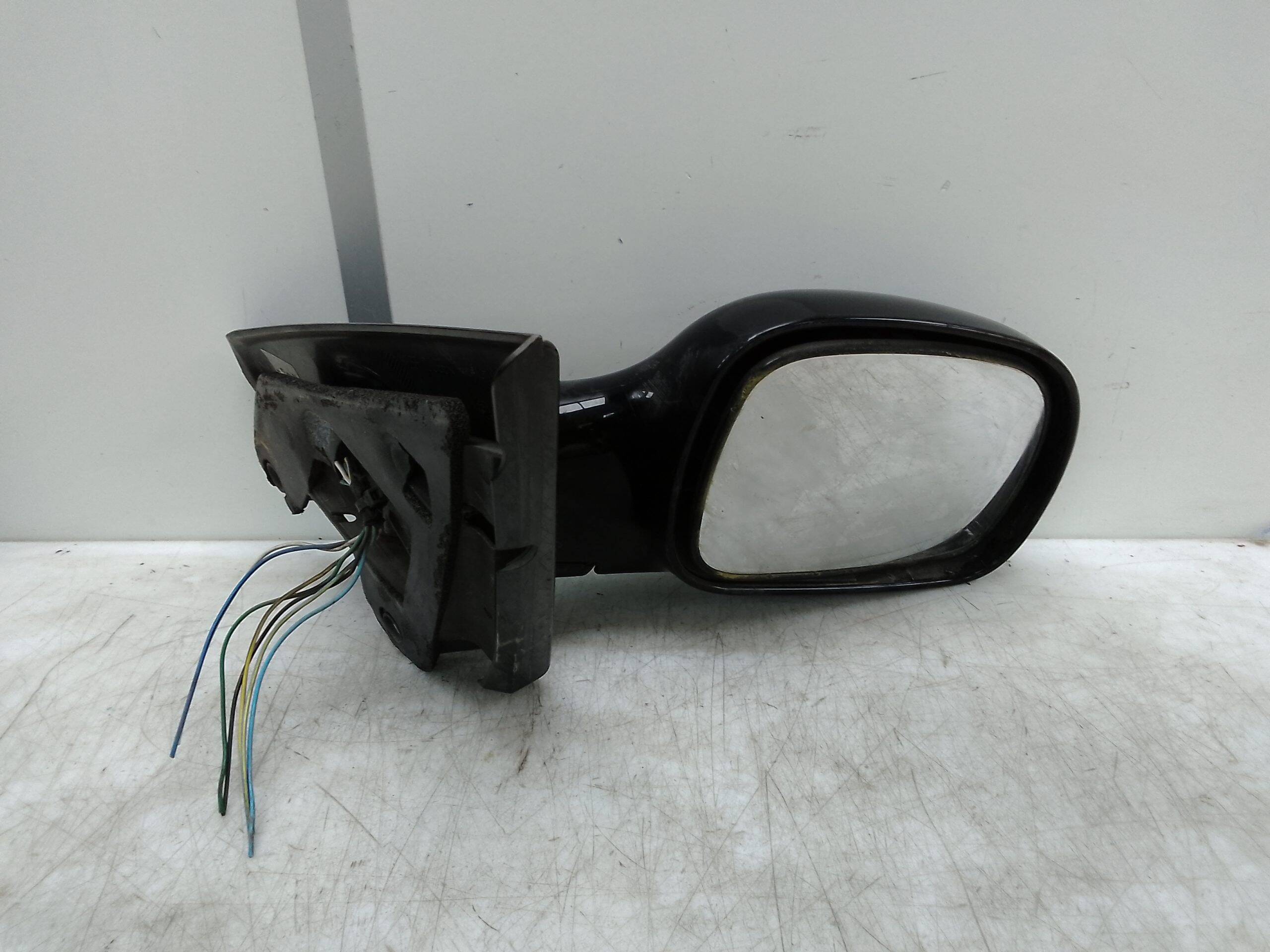 Retrovisor derecho electrico chrysler voyager (rg)(2001->)