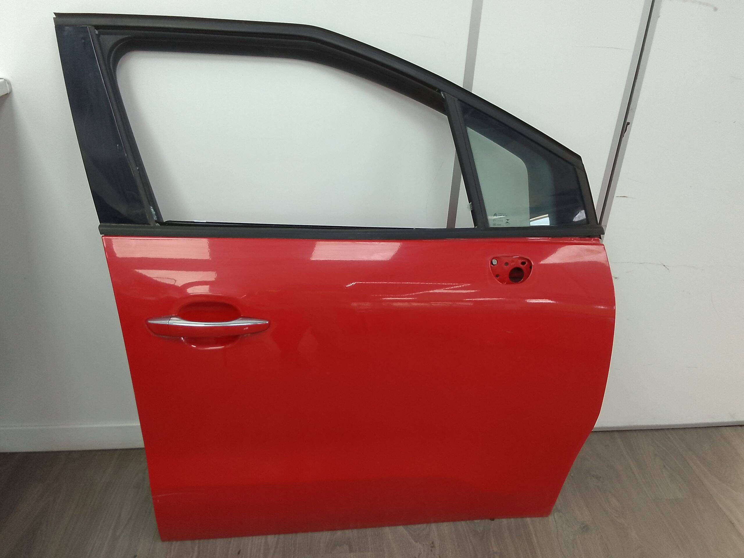 Puerta delantera derecha citroen c3 aircross (08.2017->)