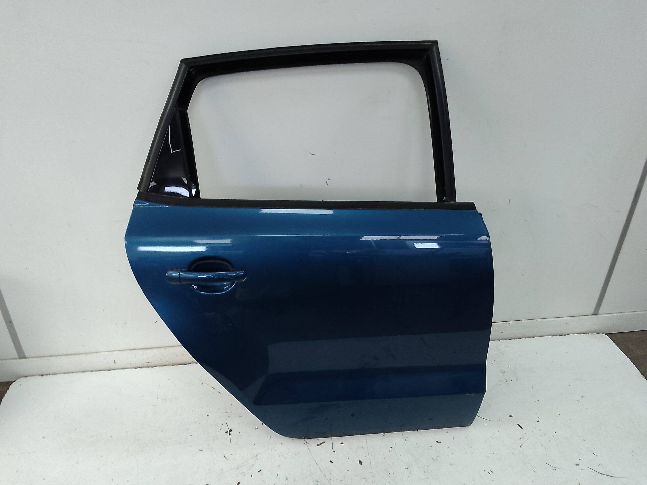 Puerta trasera derecha volkswagen polo v (6c1)(01.2014->)