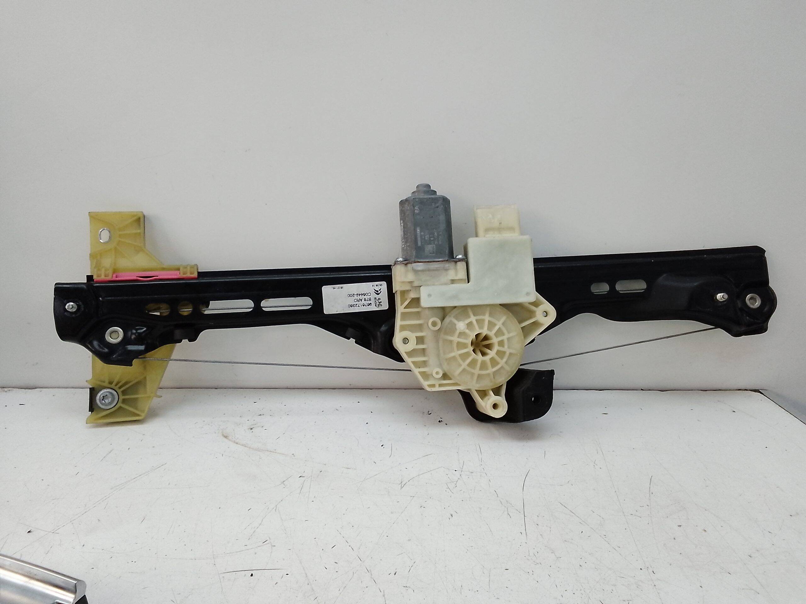 Elevalunas trasero derecho citroen c4 picasso/spacetourer (05.2013->)