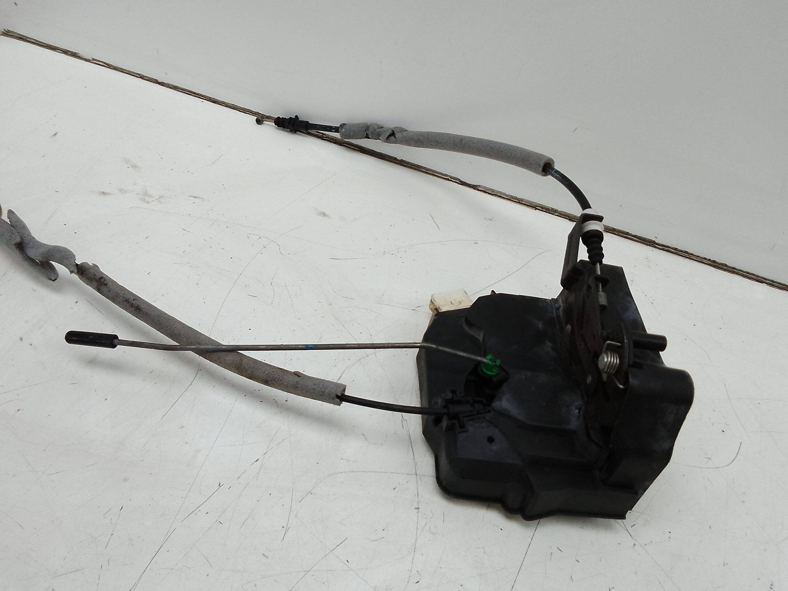 Cerradura puerta trasera derecha land rover range rover (lm)(01.2002->)