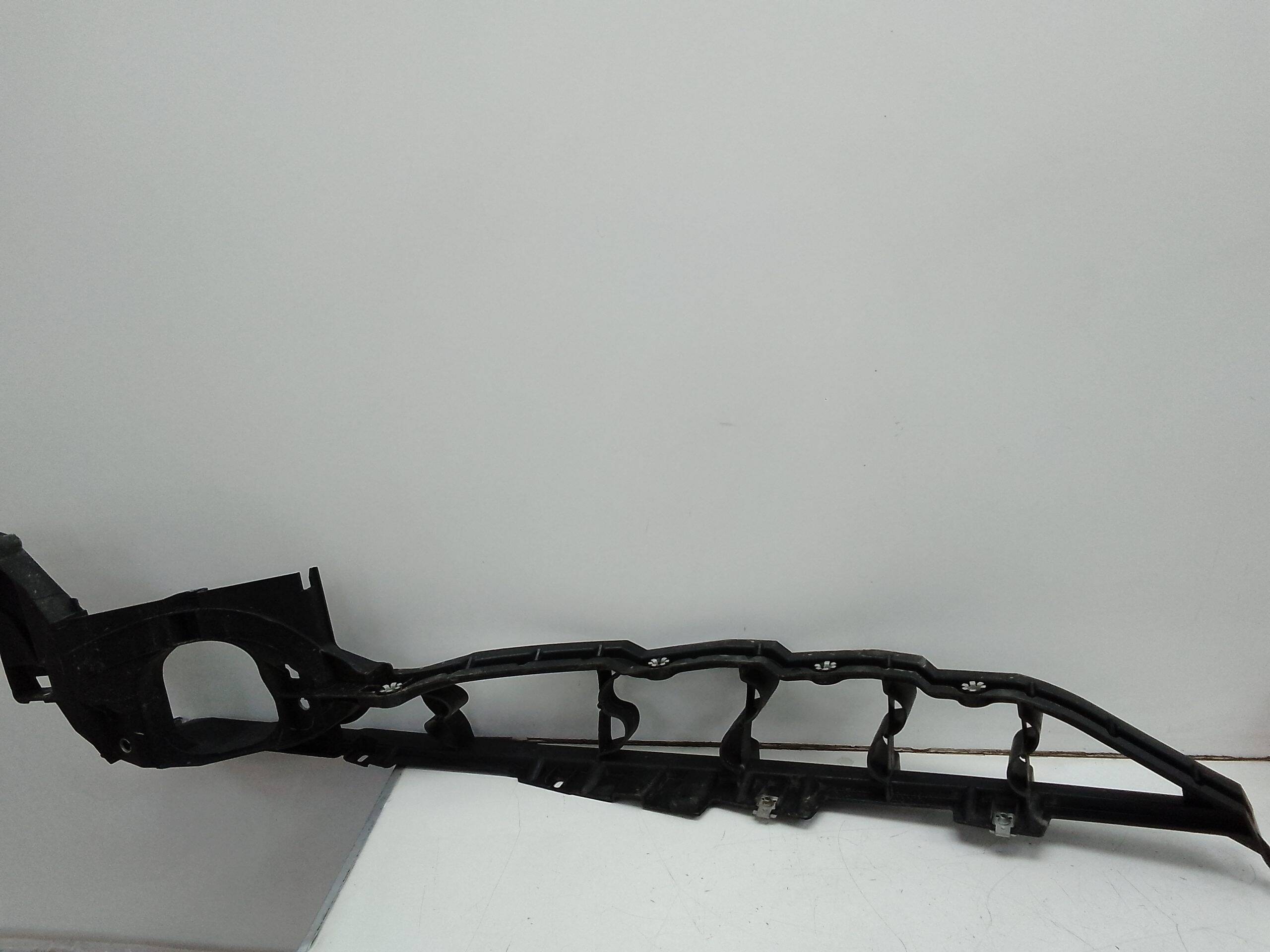 Soporte aleta bmw serie x5 (e70)(2006->)