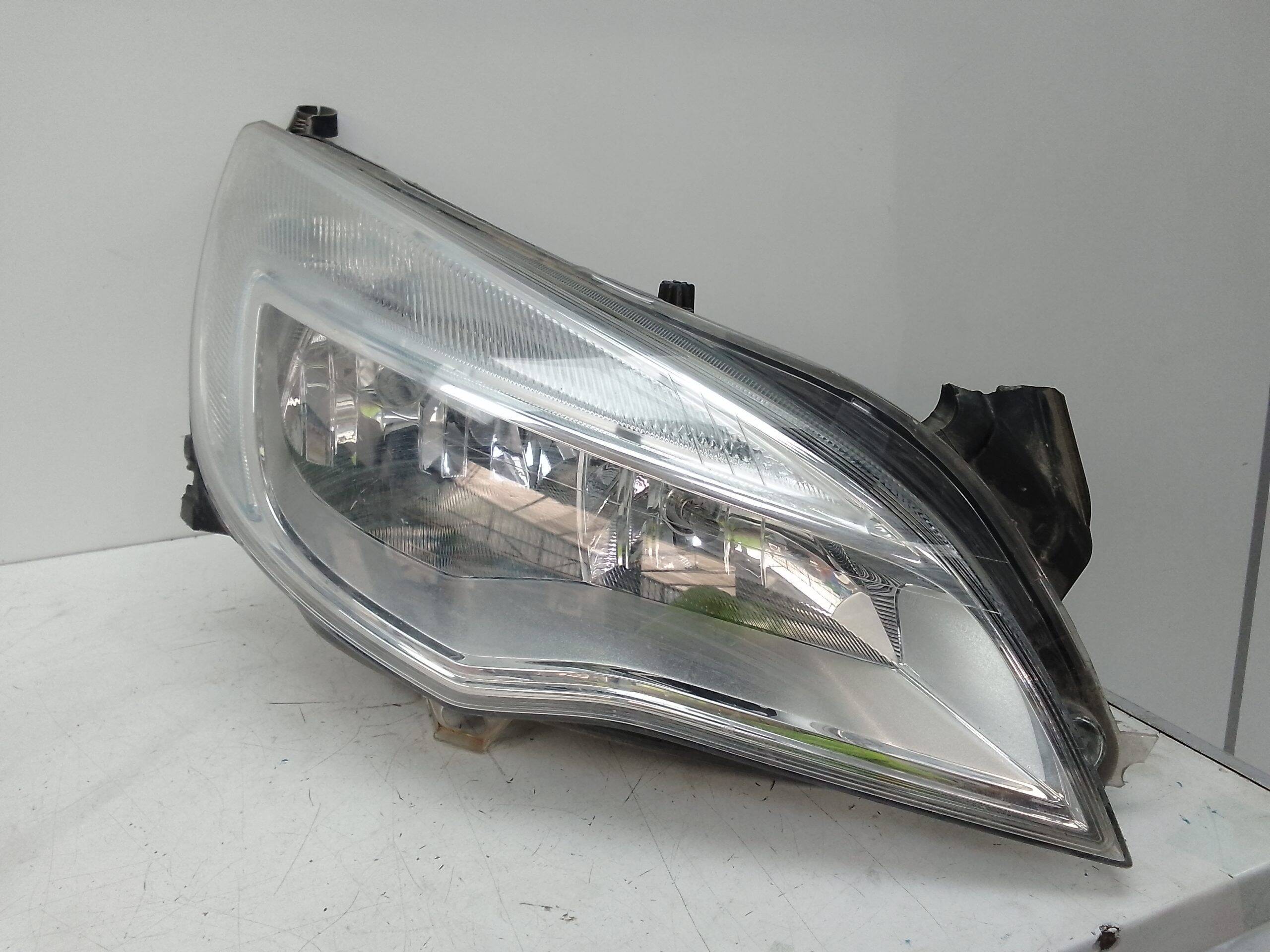 Faro derecho opel astra j berlina 5p (12.2009->)