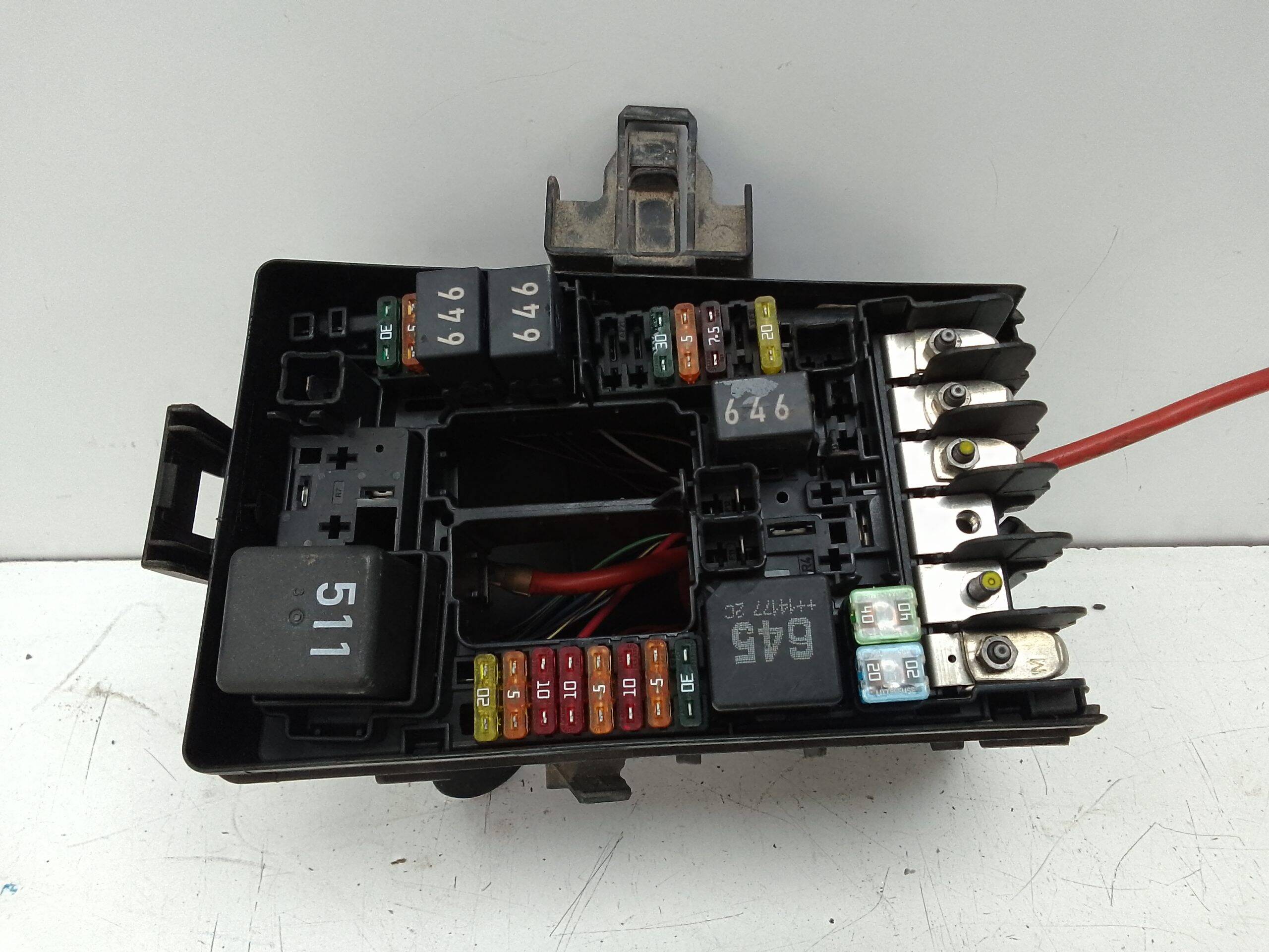 Caja fusibles skoda octavia berlina (5e3)(01.2013->)