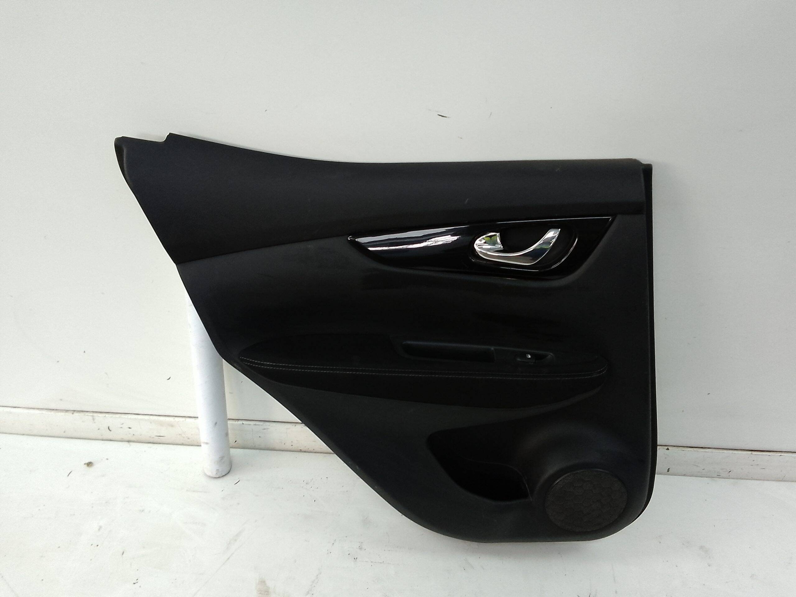 Guarnecido puerta trasera izquierda nissan qashqai ii (j11e)(2013->)