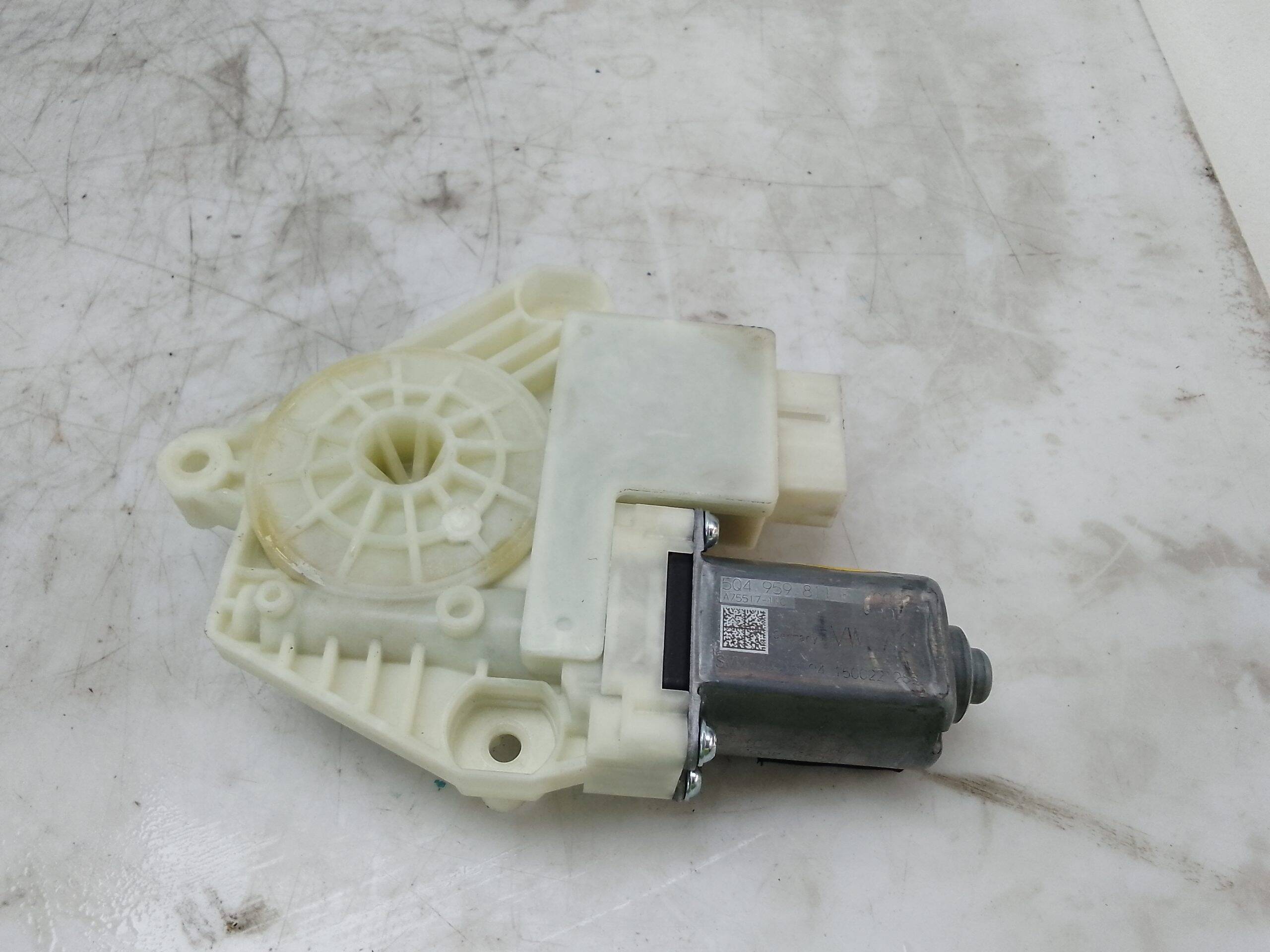 Motor elevalunas trasero derecho volkswagen passat berlina (3g2)(07.2014->)