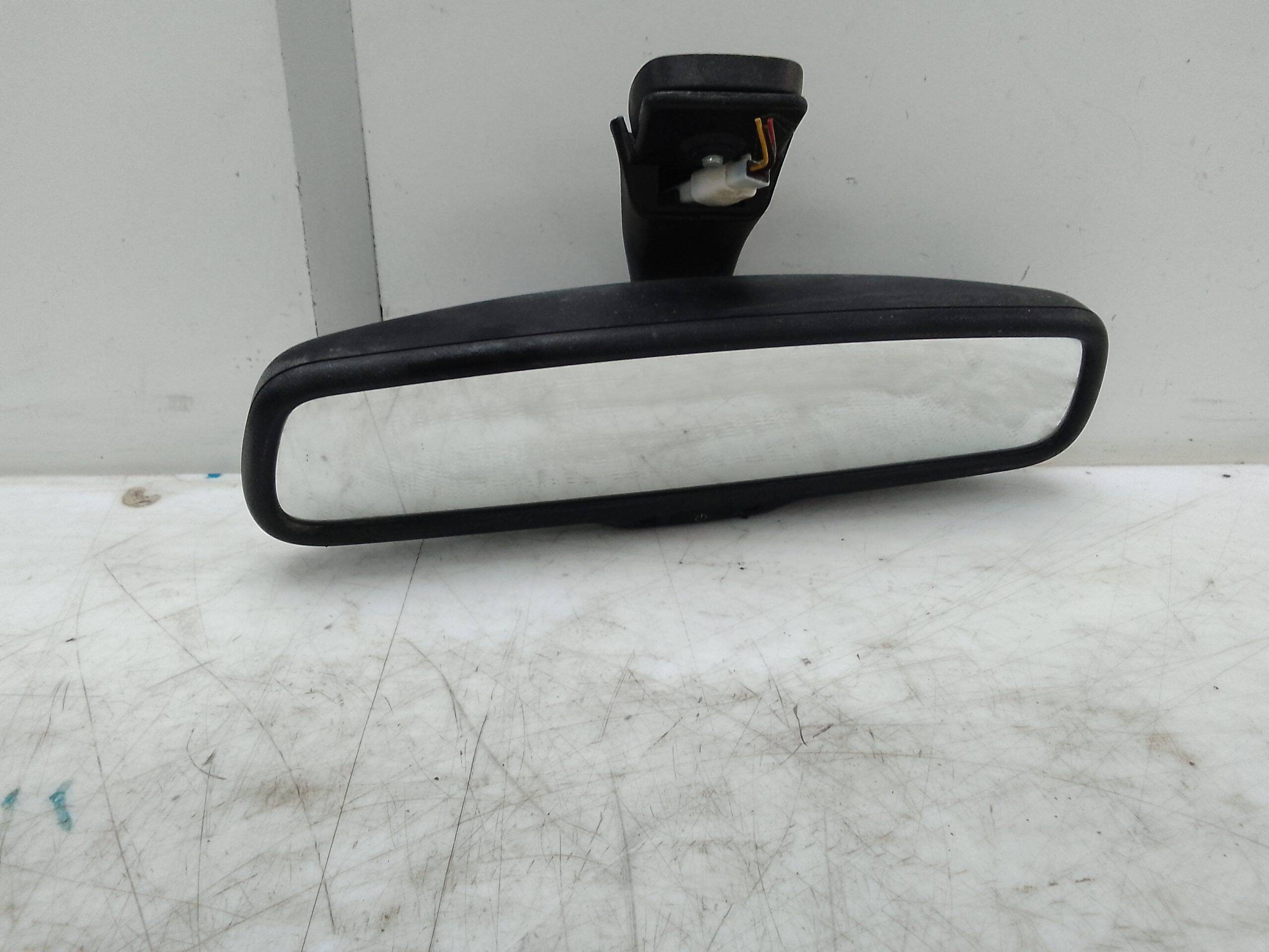 Retrovisor central ssangyong tivoli (2015->)