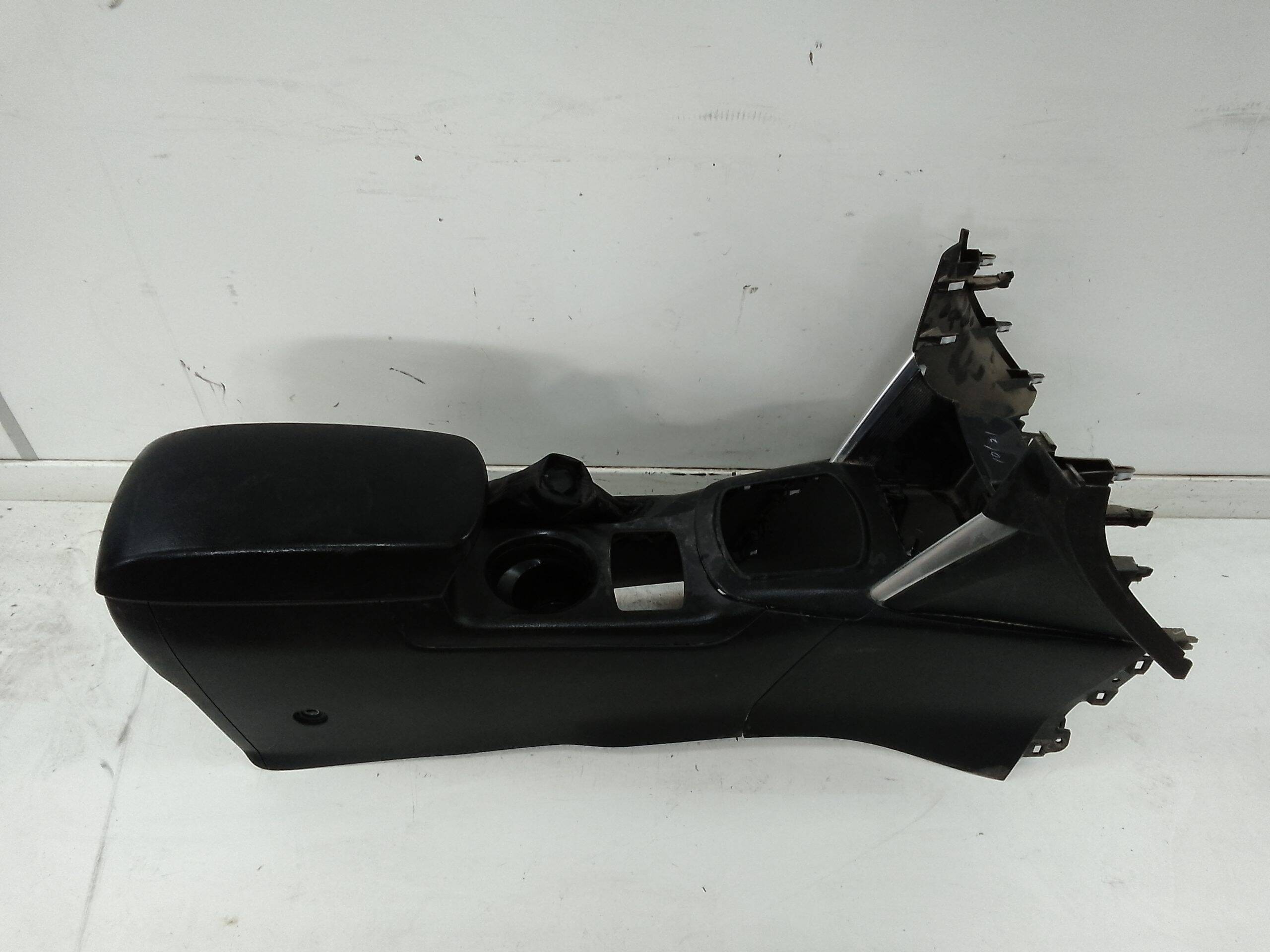 Consola central mazda cx-5 (ke)(2012->)