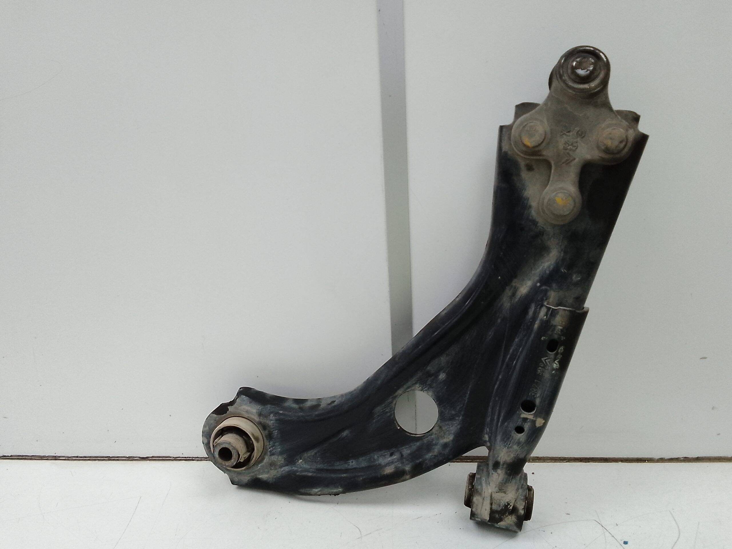 Brazo suspension inferior delantero derecho citroen berlingo combi (07.2018->)