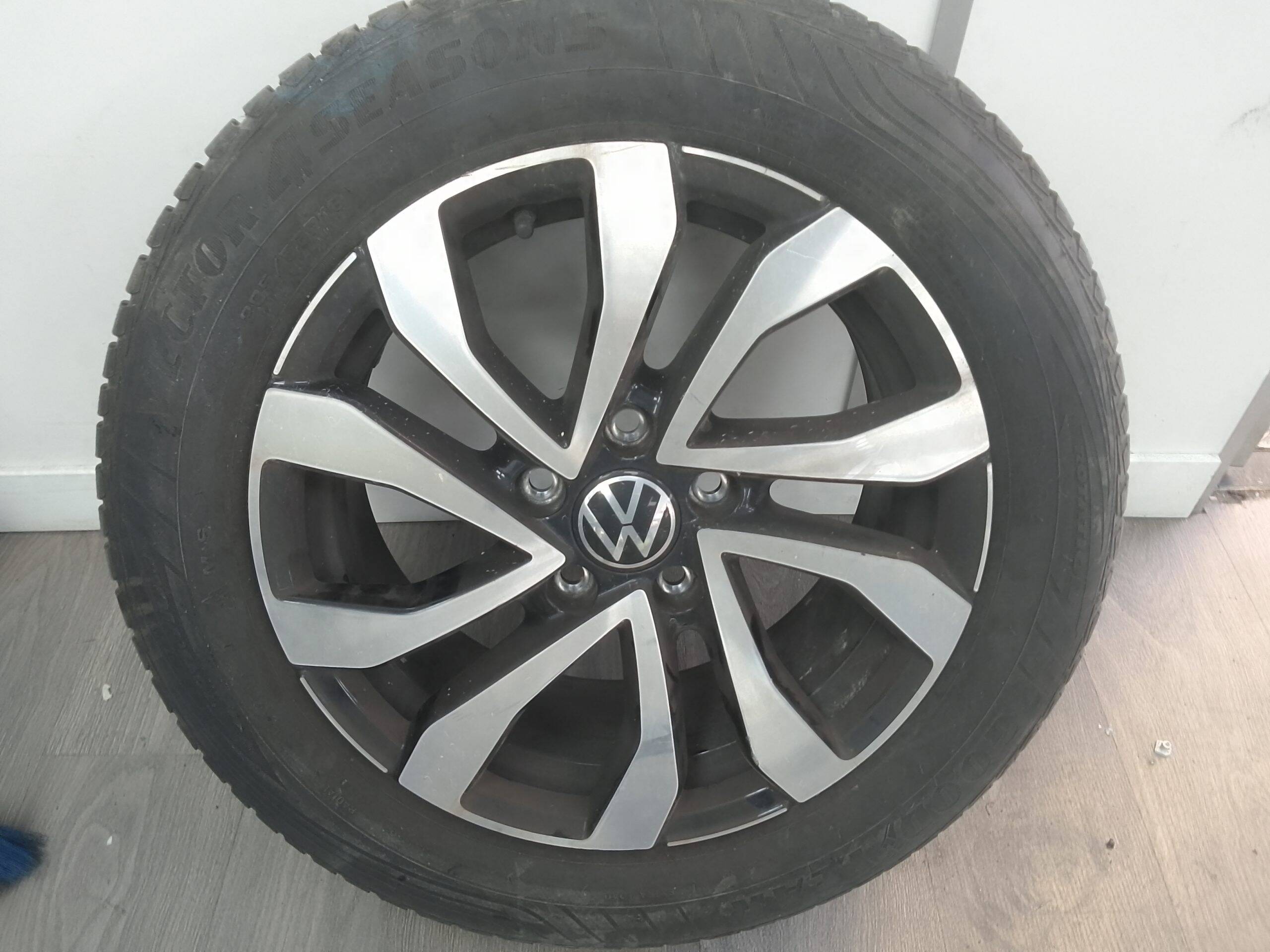 Llanta 16 volkswagen golf viii berlina (cd1)(12.2019->)