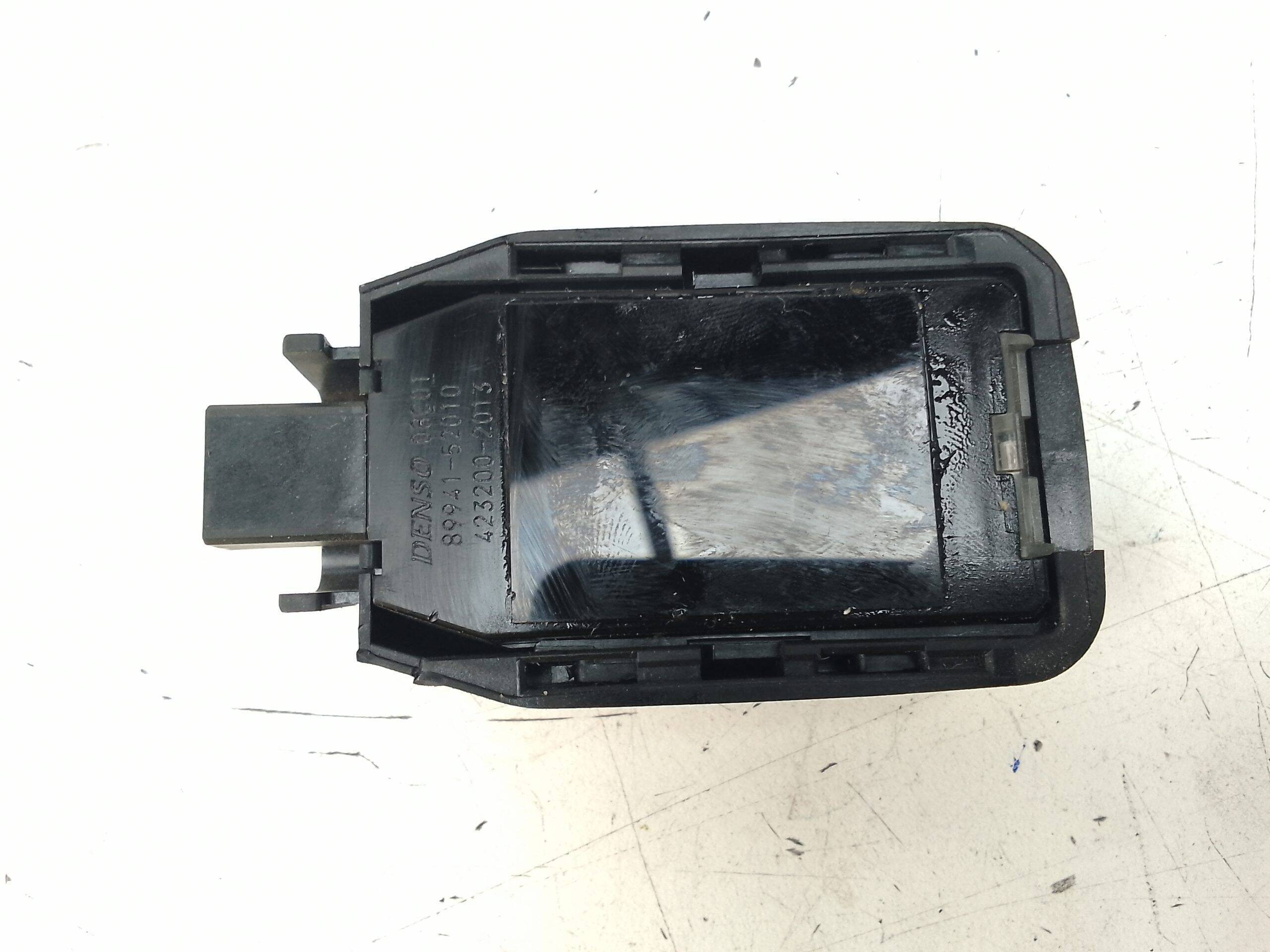 Sensor lluvia toyota prius + (zvw40)(2012->)