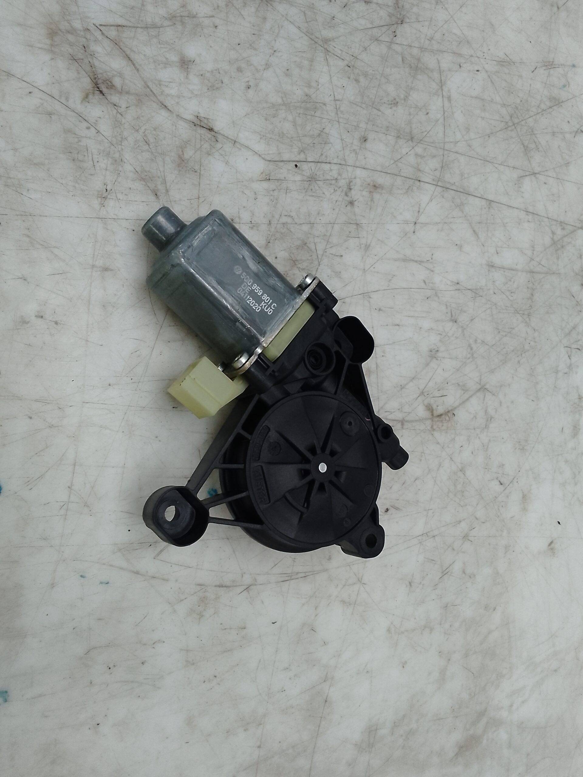 Motor elevalunas delantero izquierdo volkswagen touran (5t1)(04.2015->)