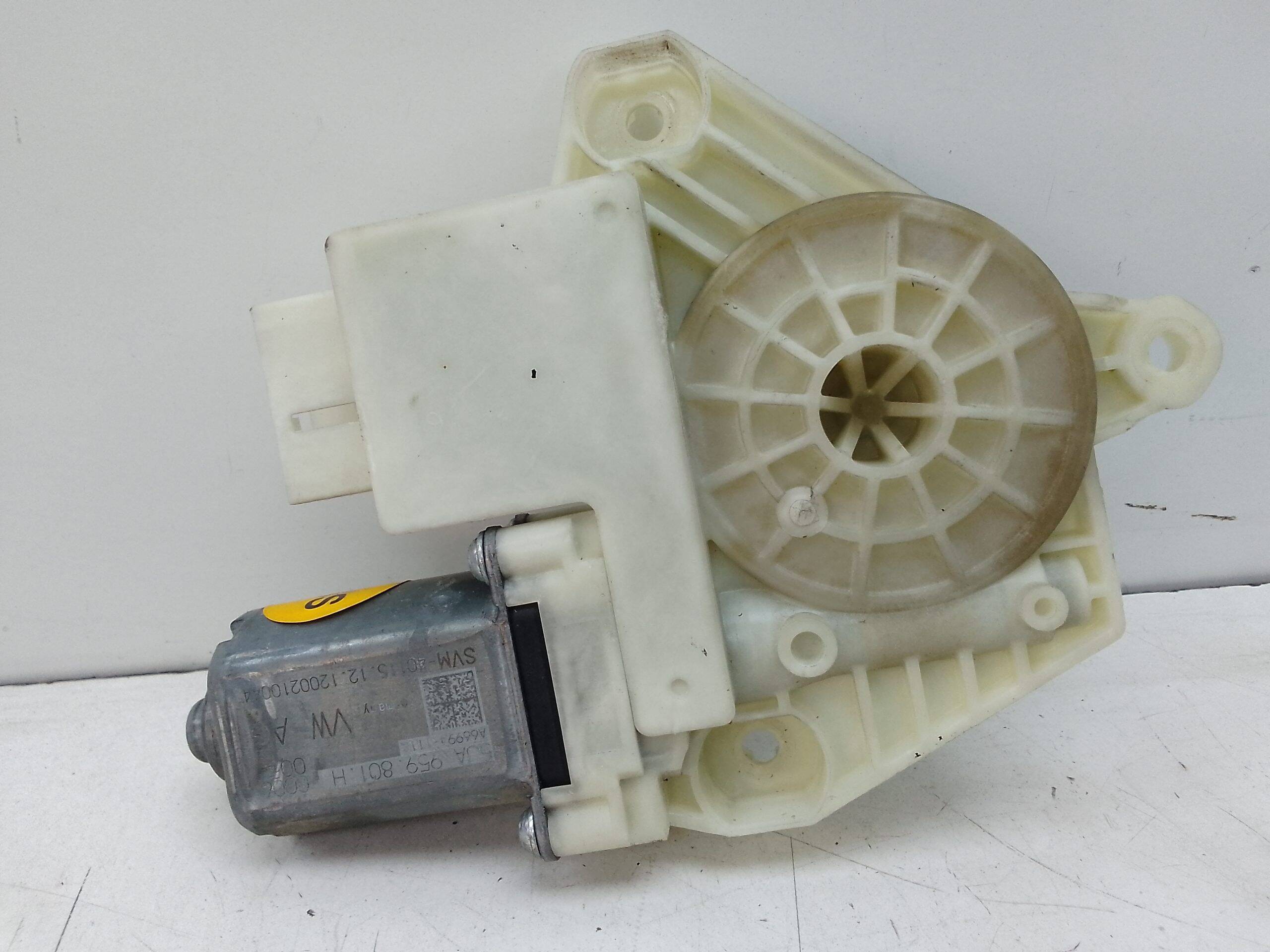 Motor elevalunas delantero izquierdo seat toledo (kg3)(07.2012->)