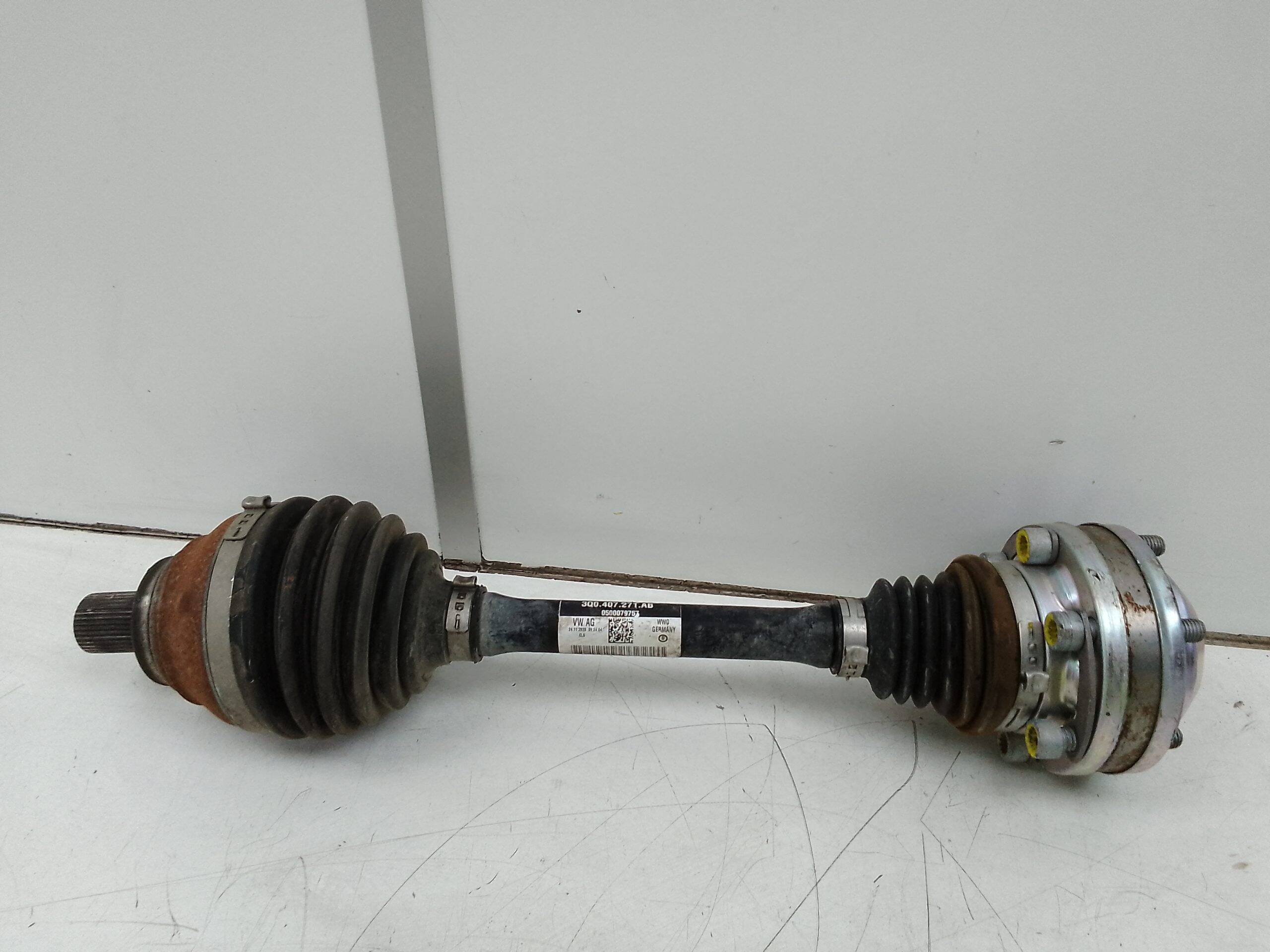 Palier transmision delantera izquierdo volkswagen touran (5t1)(04.2015->)