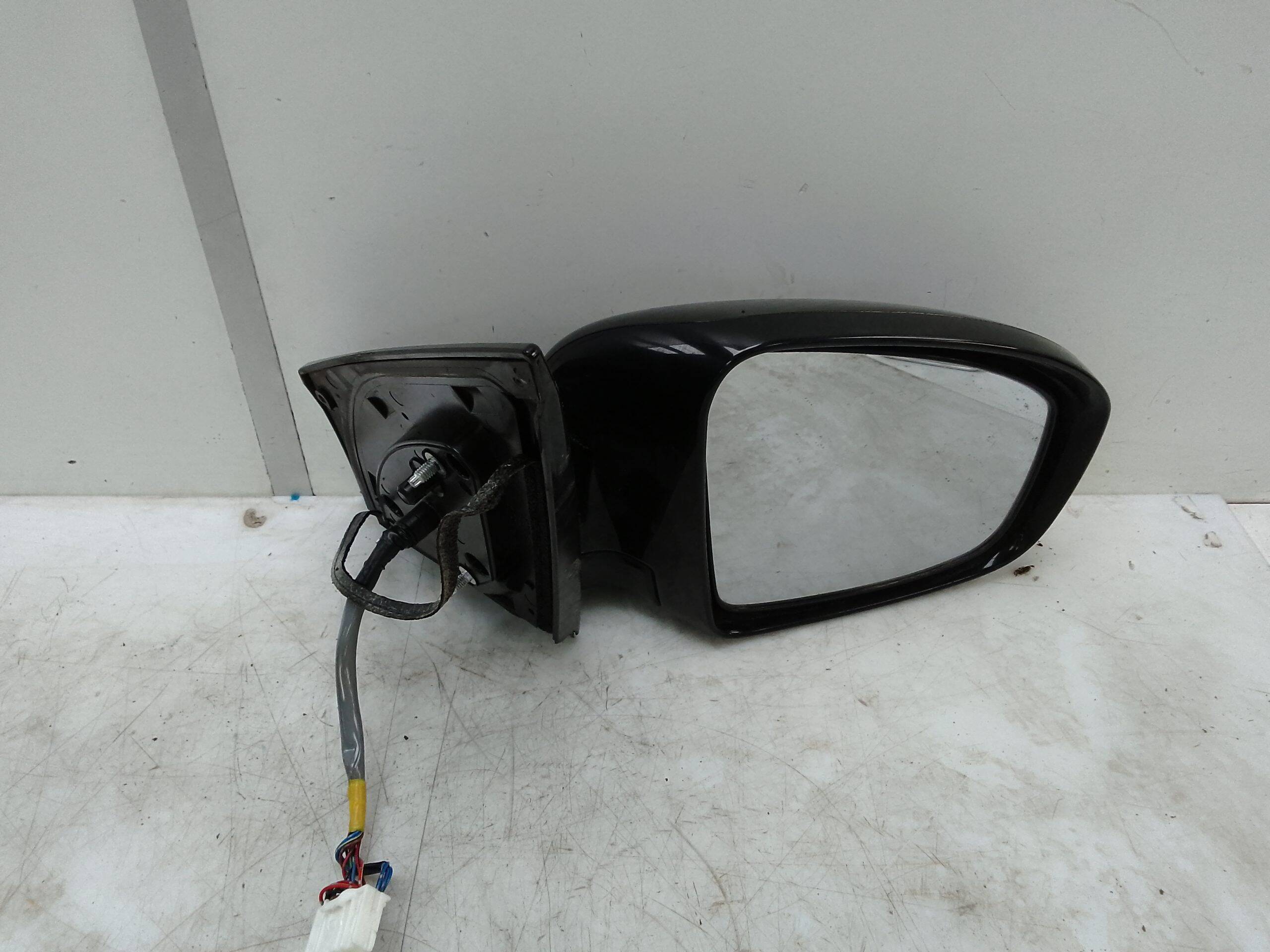 Retrovisor derecho electrico nissan murano (z51)(06.2008->)