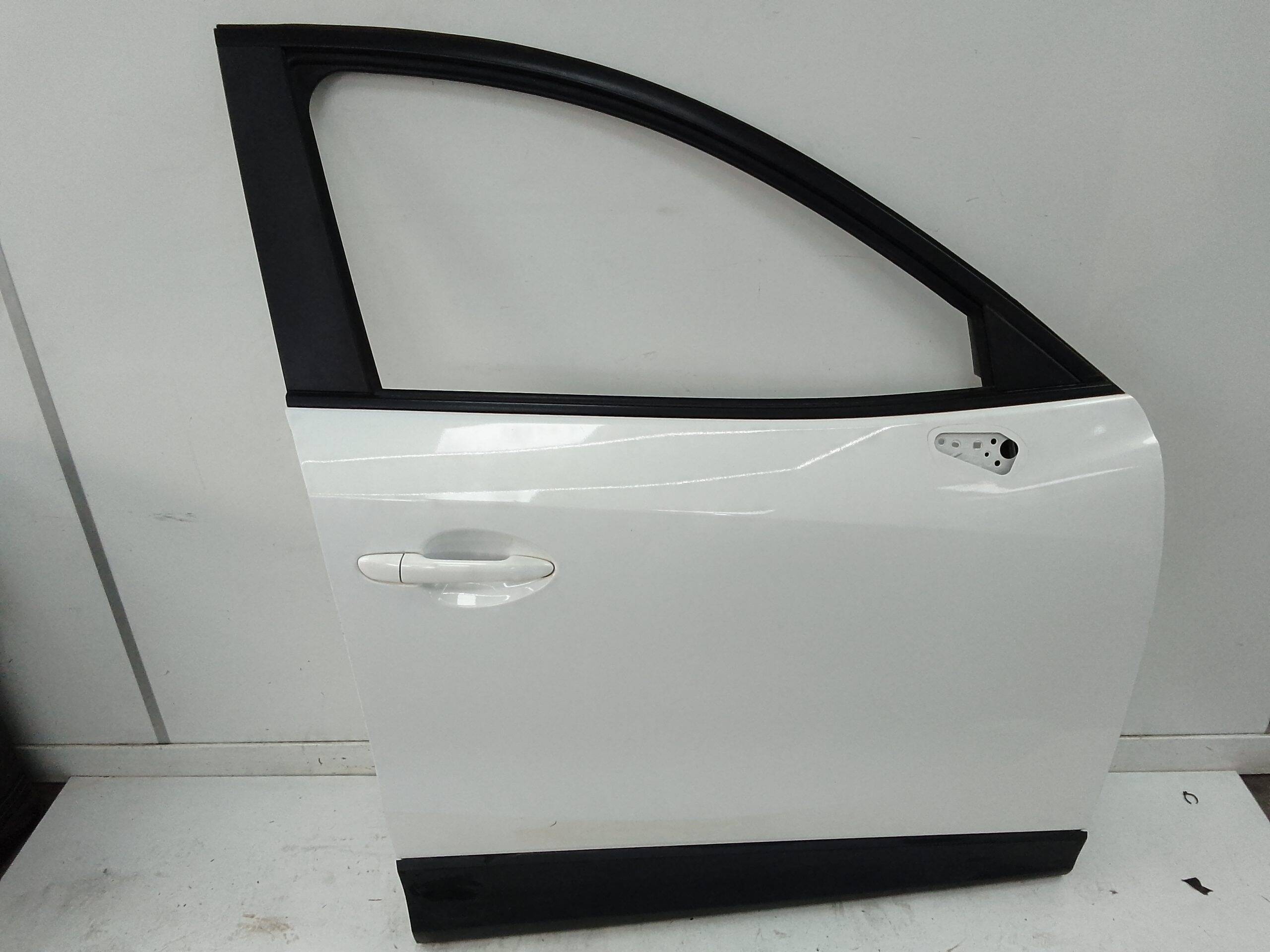 Puerta delantera derecha mazda cx-5 (ke)(2012->)