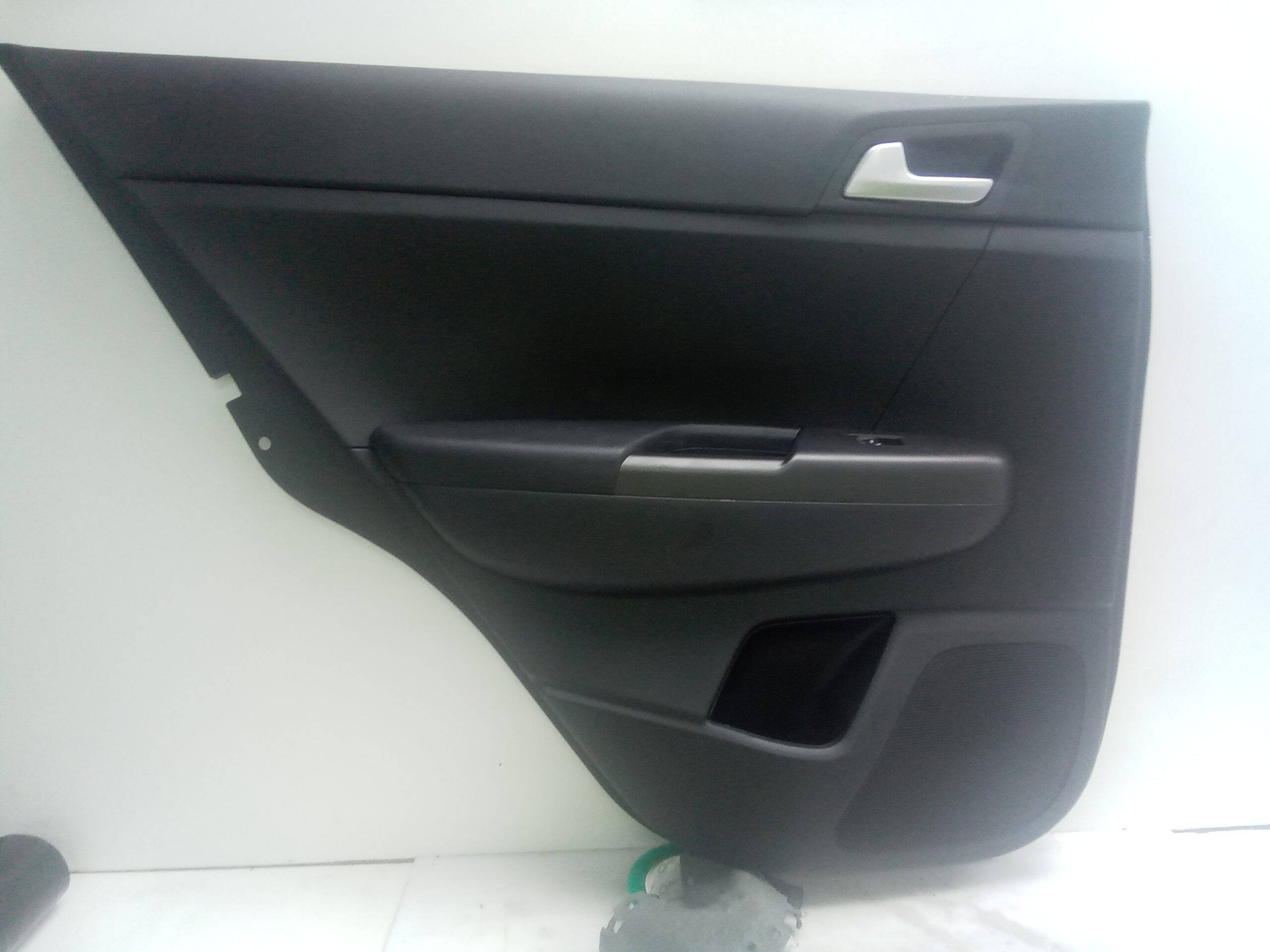 Guarnecido puerta trasera derecha kia sportage (ql)(2016->)