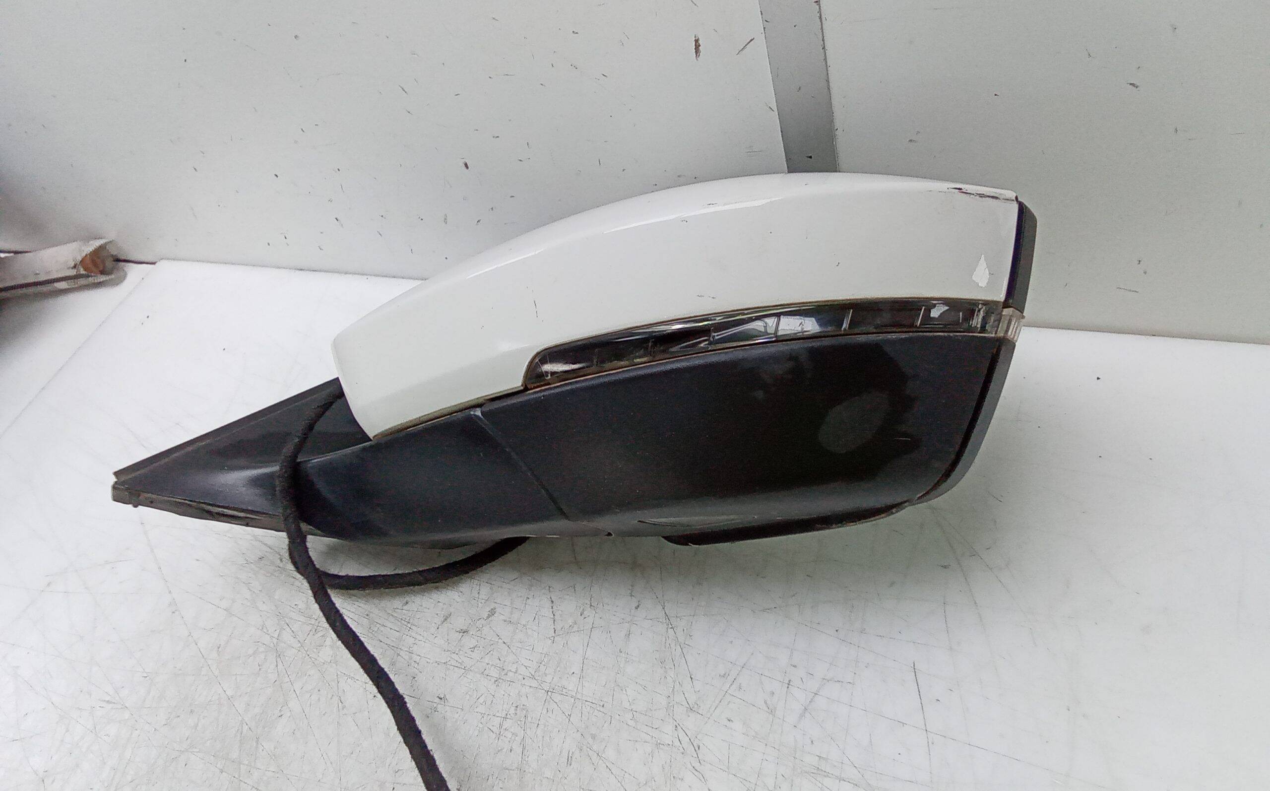 Retrovisor izquierdo electrico skoda superb combi (3v5)(06.2015->)