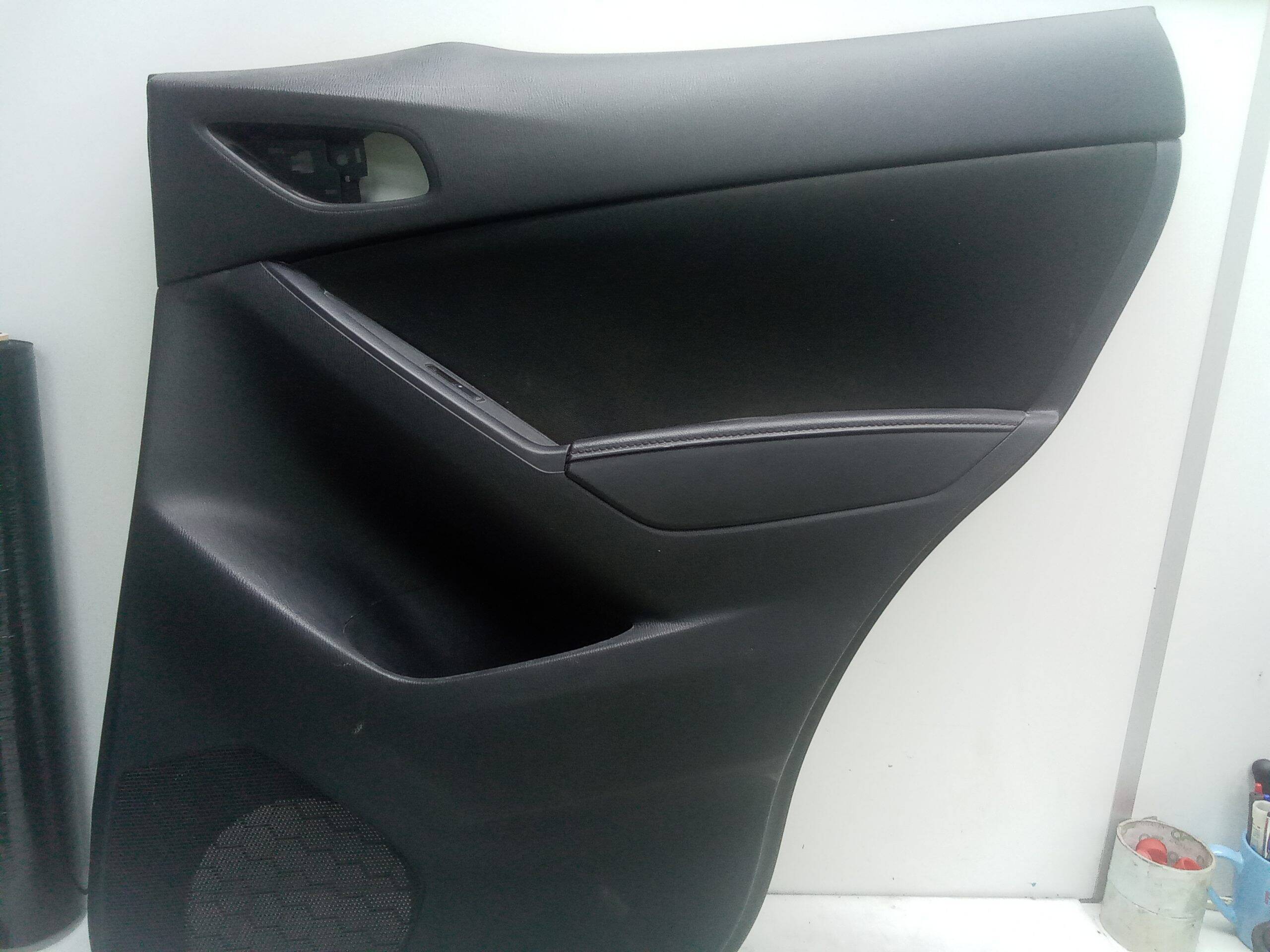 Guarnecido puerta trasera derecha mazda cx-5 (ke)(2012->)