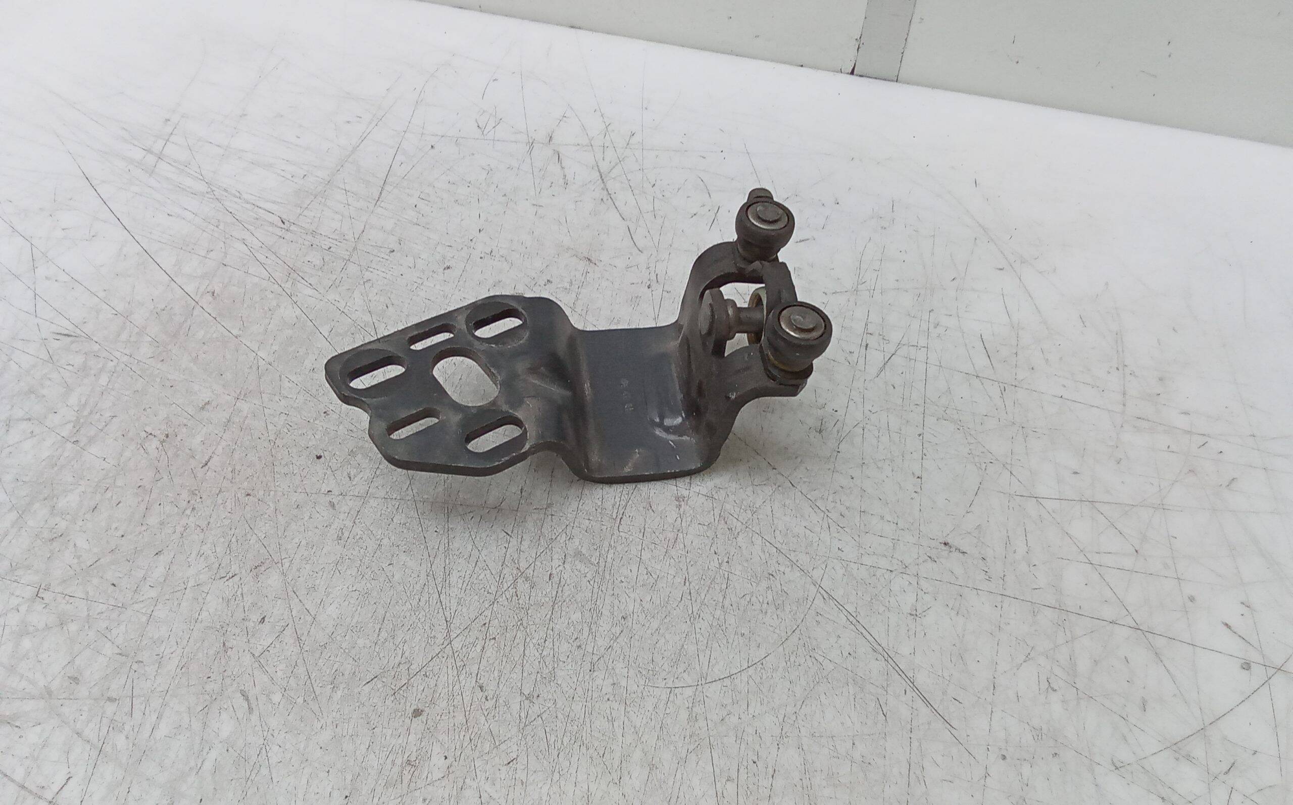 Bisagra de rodillo puerta corredera ford b-max (cb2)(2012->)