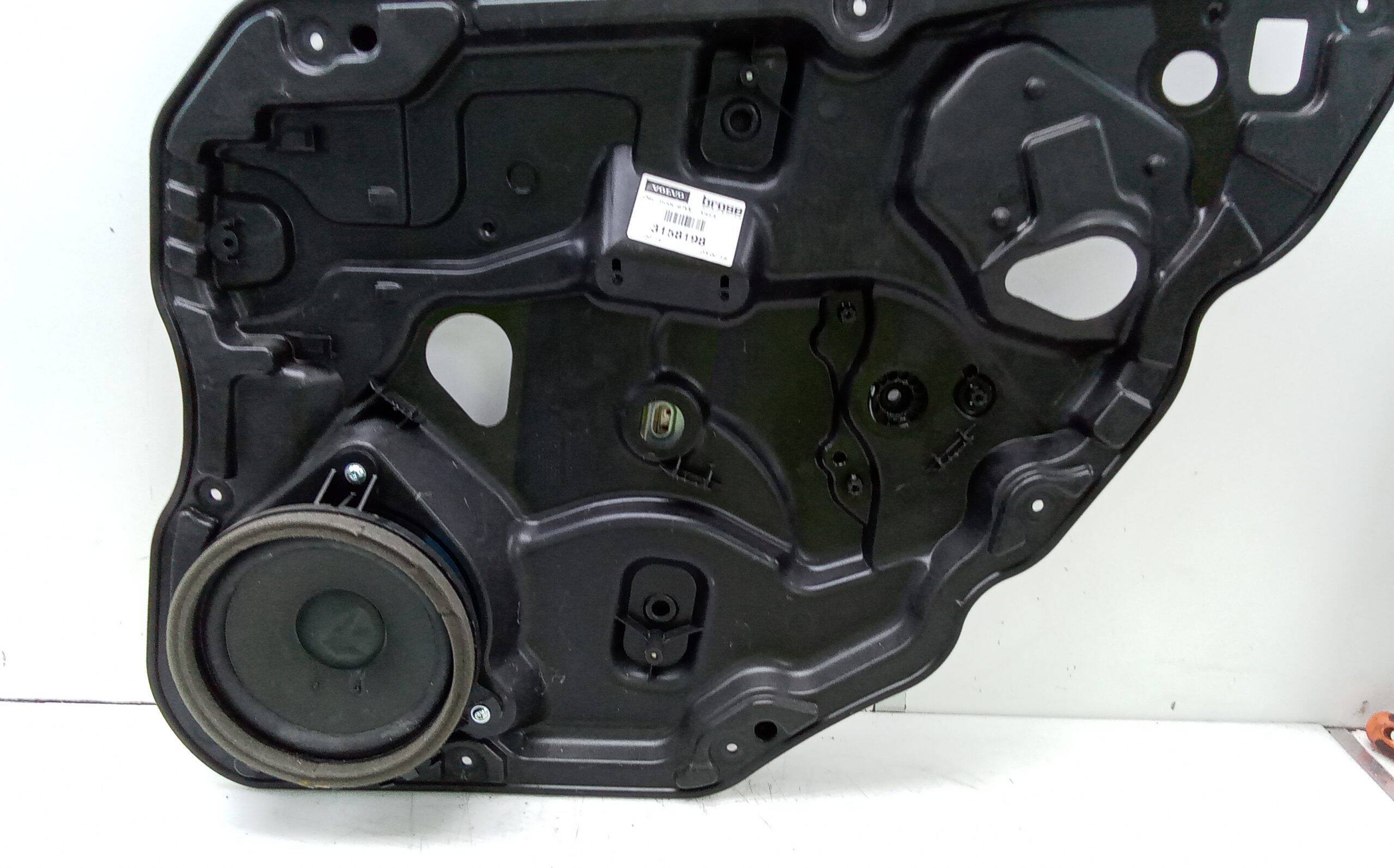 Elevalunas trasero derecho volvo xc60 (2008->)