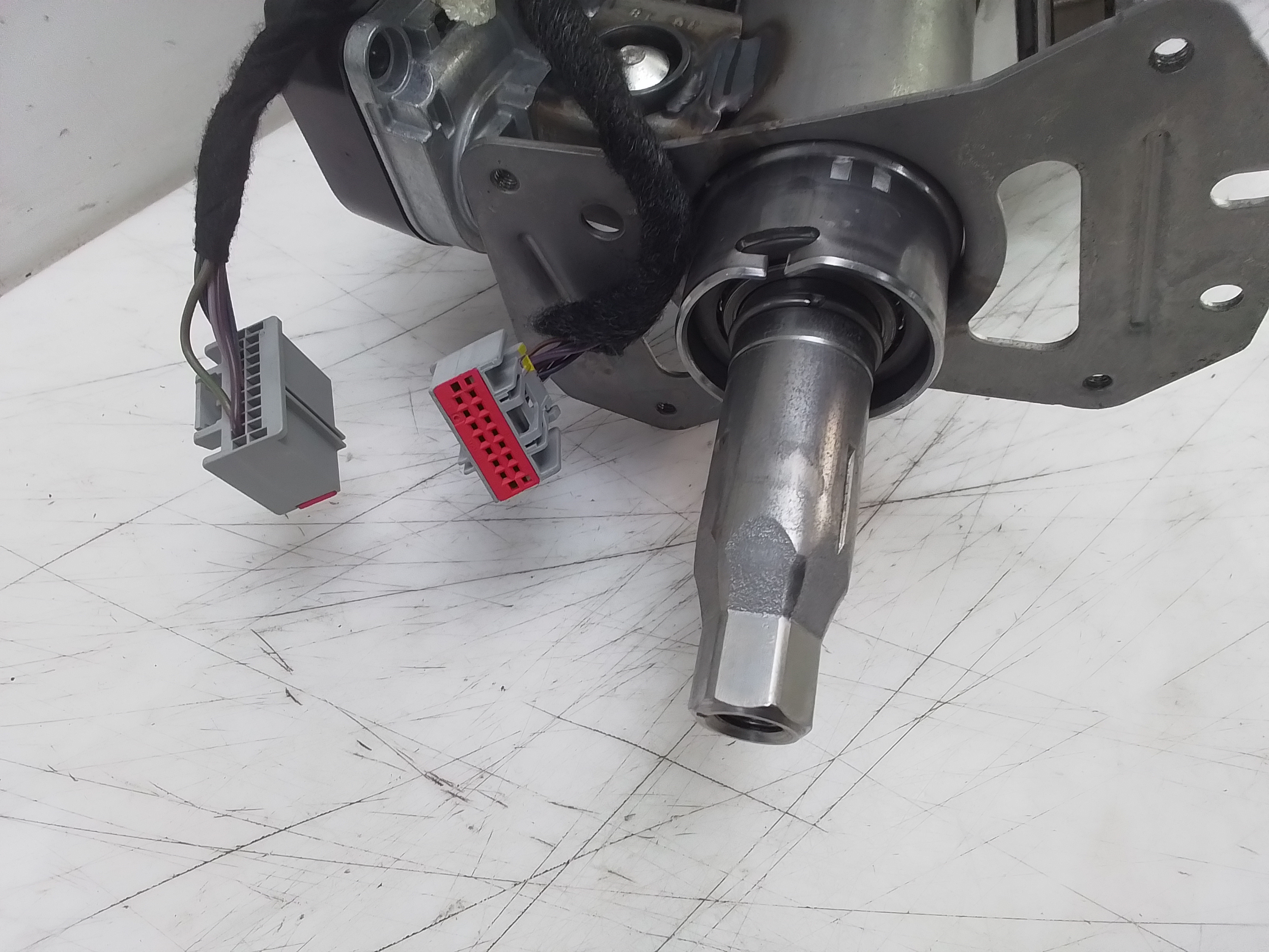 Columna direccion electrica ford focus berlina (cge)(2018->)