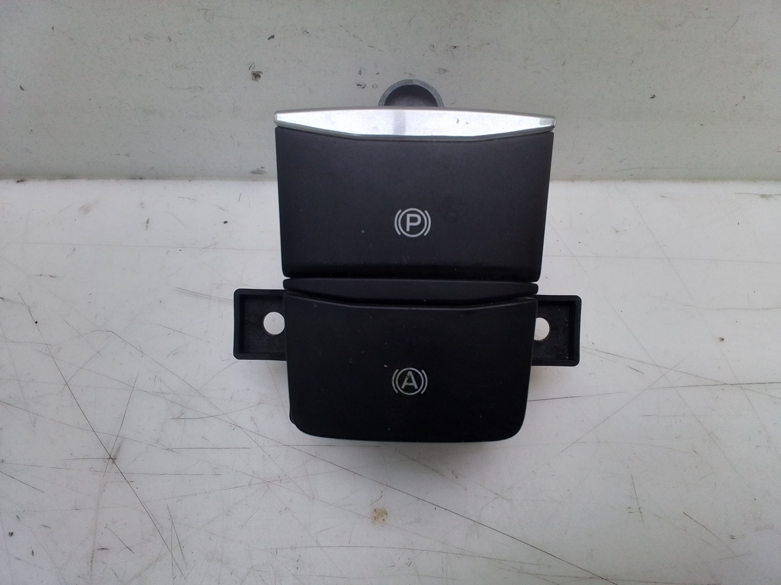 Interruptor freno mano ford focus berlina (cge)(2018->)