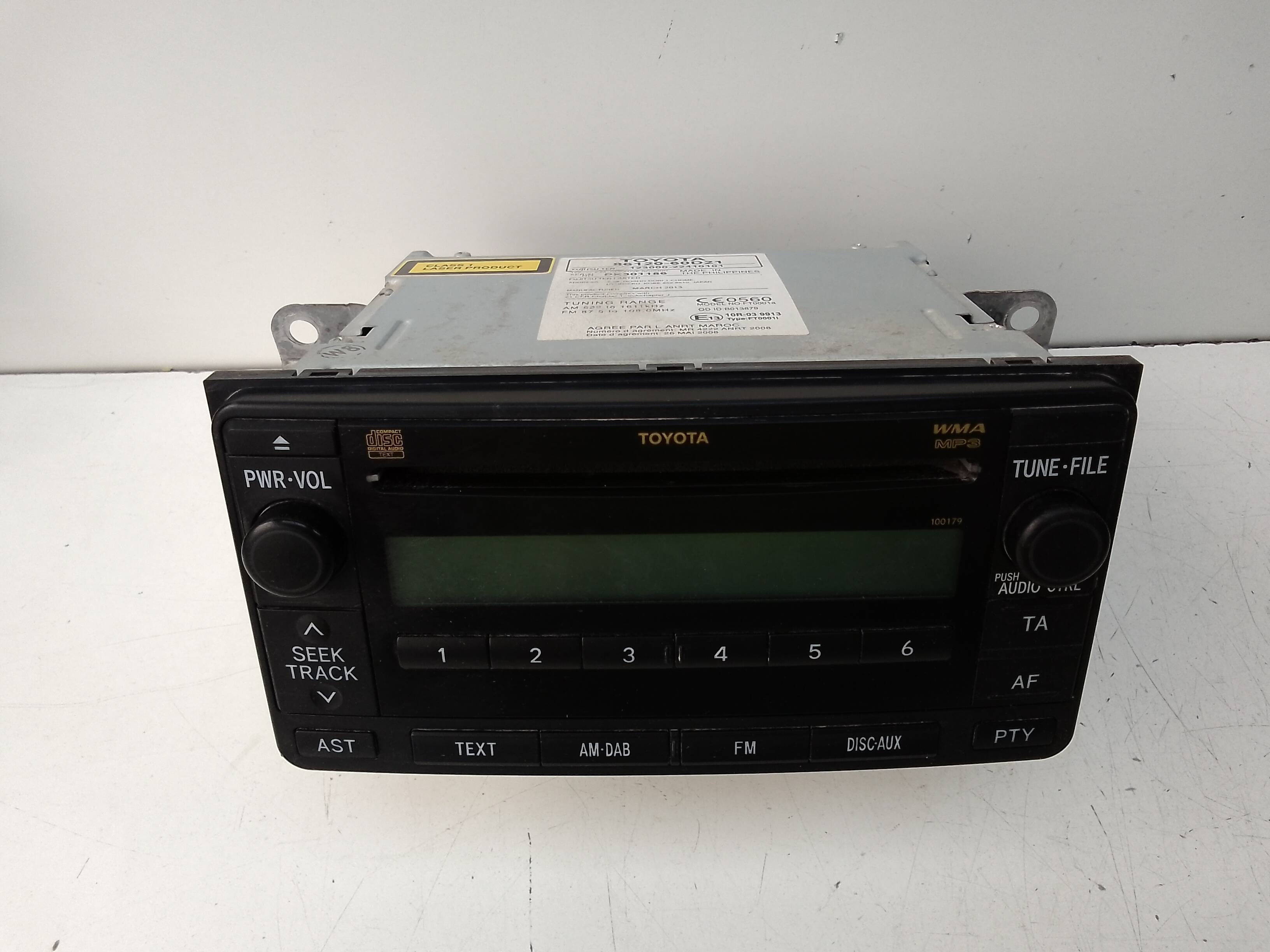 Sistema audio / radio cd toyota land cruiser (j15)(2009->)