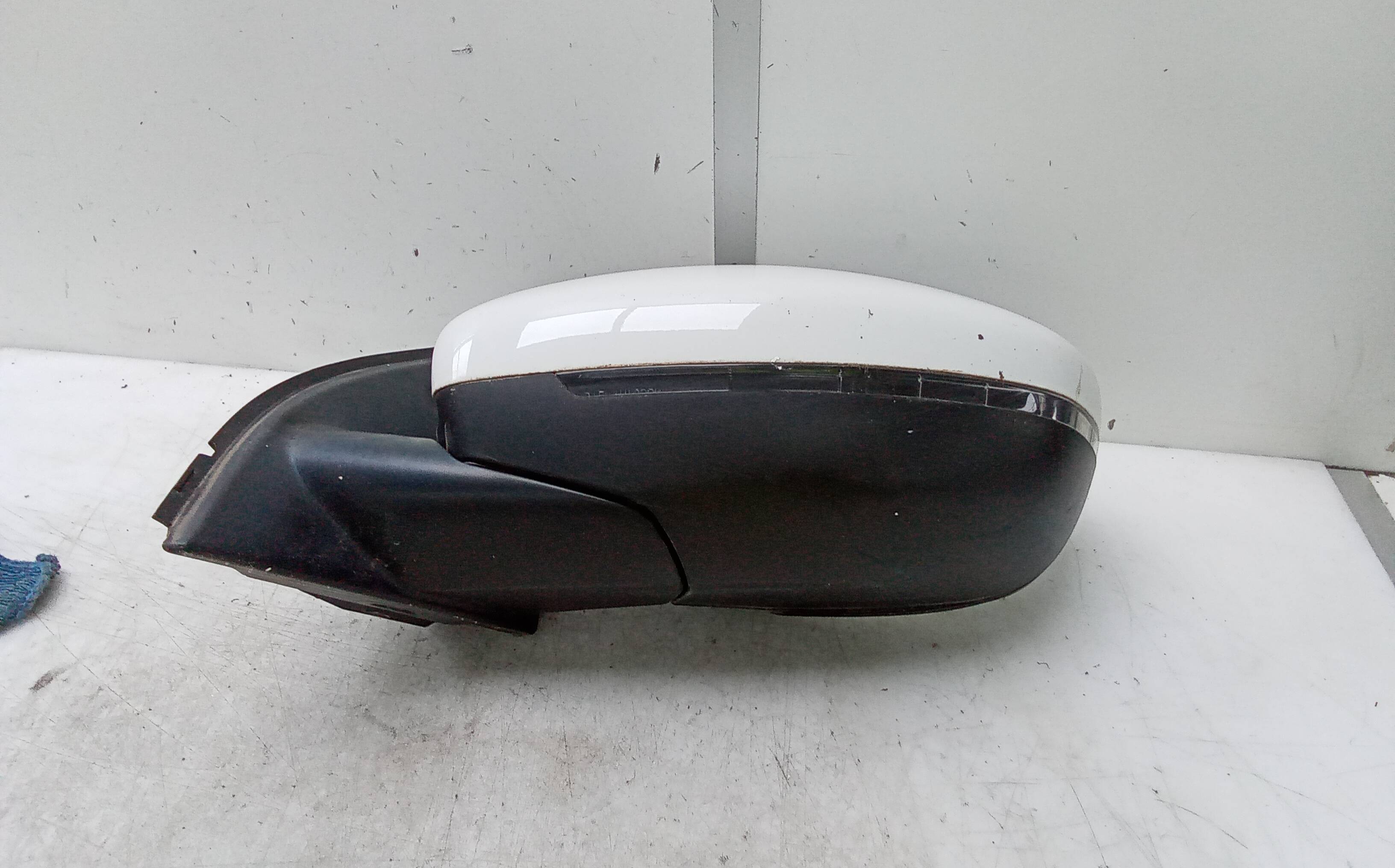 Retrovisor izquierdo electrico peugeot 308 (2013->)