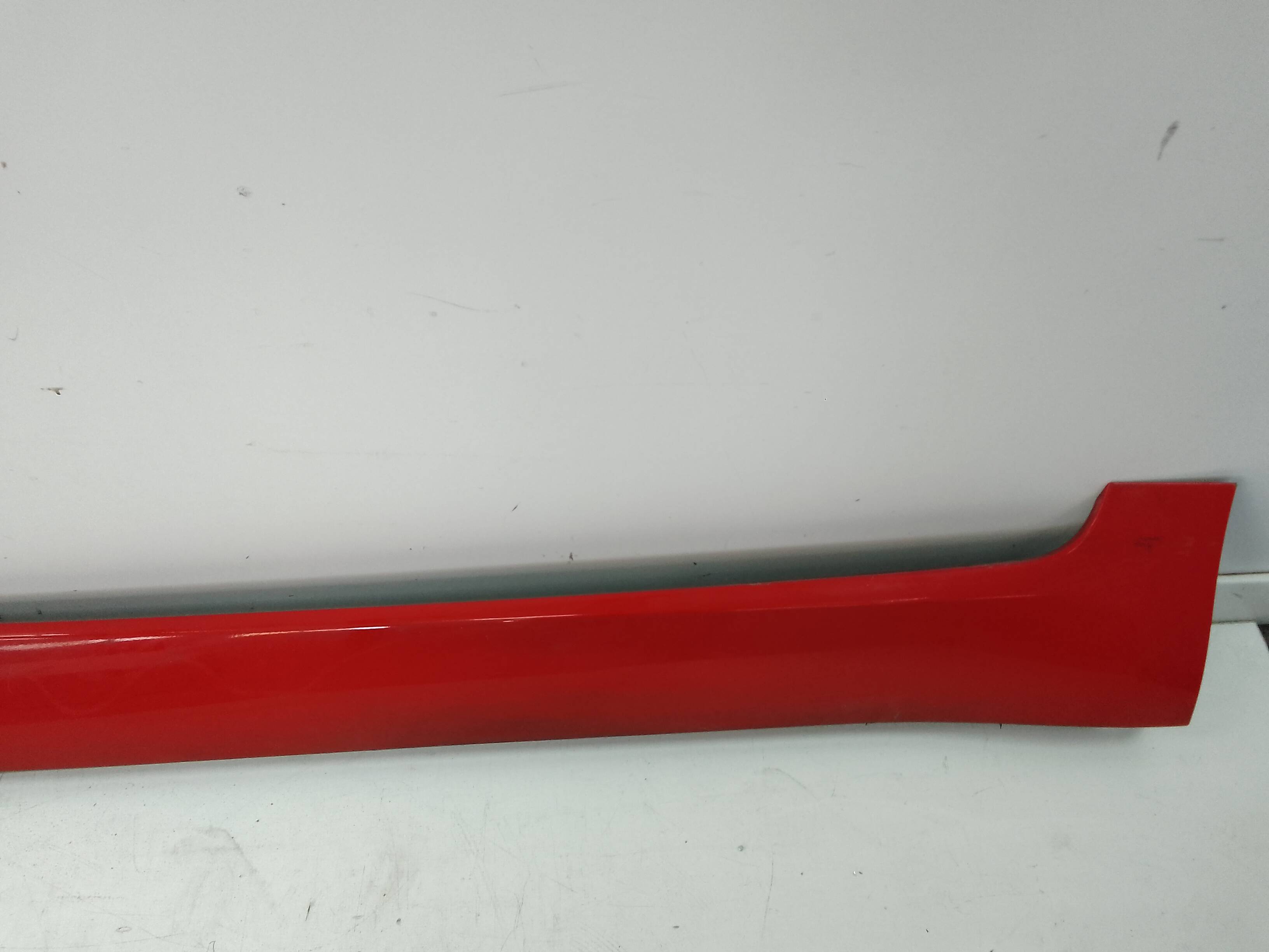 Spoiler talonera izquierda citroen ds5 (09.2011->)