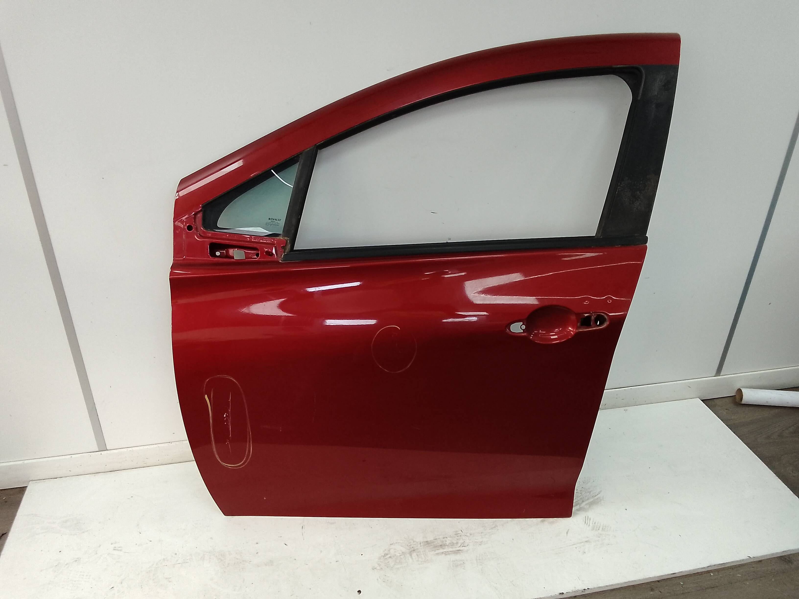 Puerta delantera izquierda renault zoe (06.2012->)