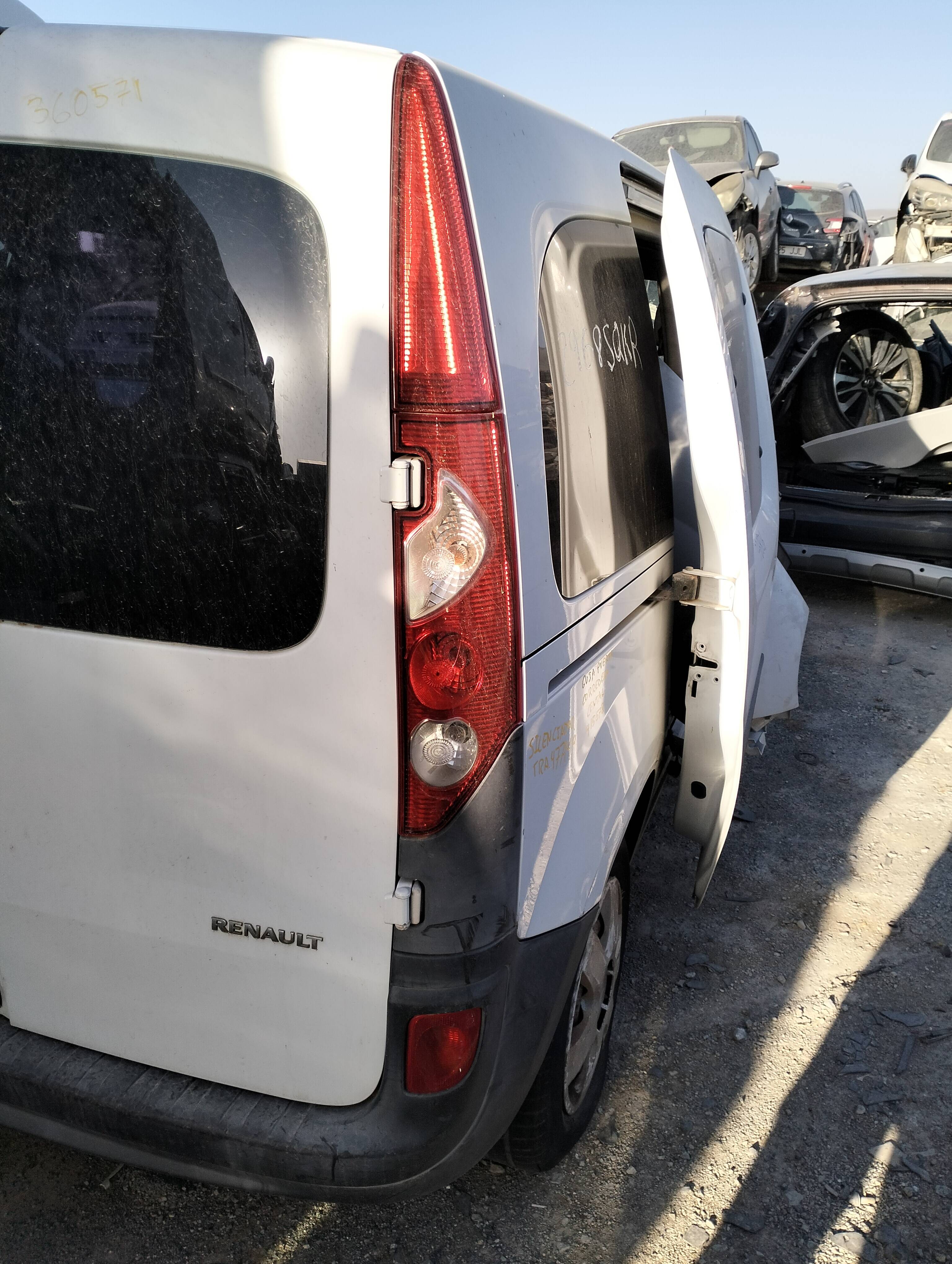 Traviesa trasera renault kangoo ii (f/kw0)(2008->)