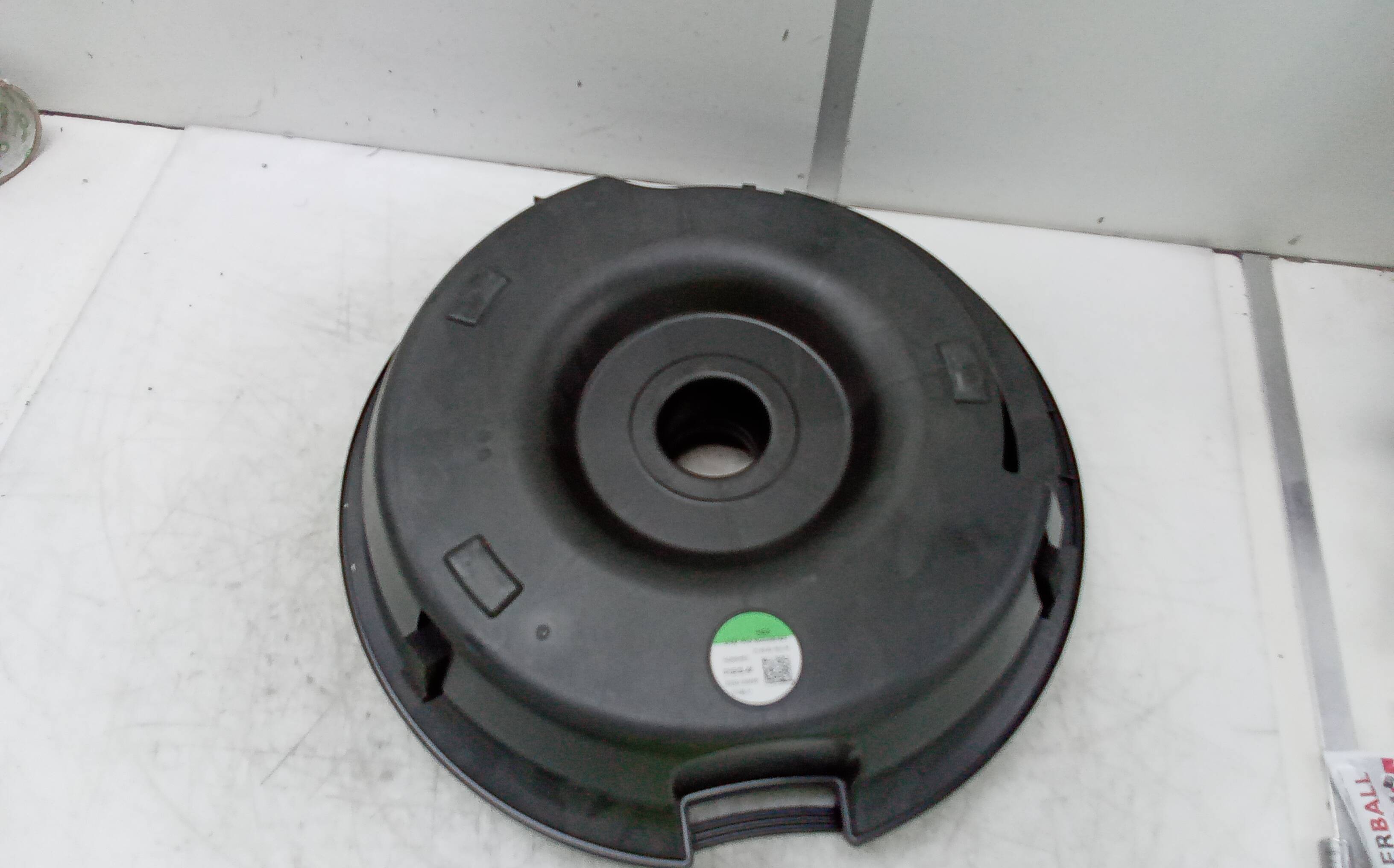 Caja subwoofer cupra formentor (km7)(08.2020->)