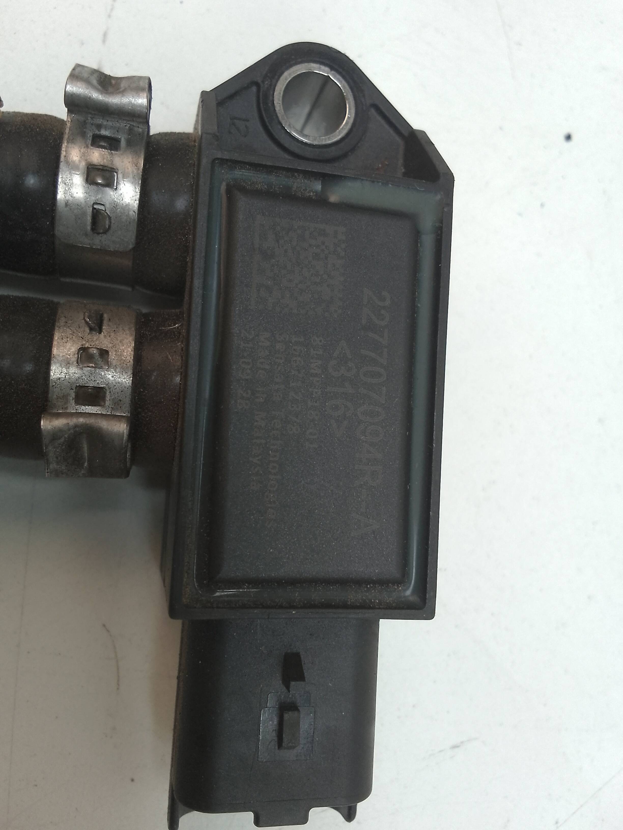 Sensor de presion escape renault kadjar (06.2015->)