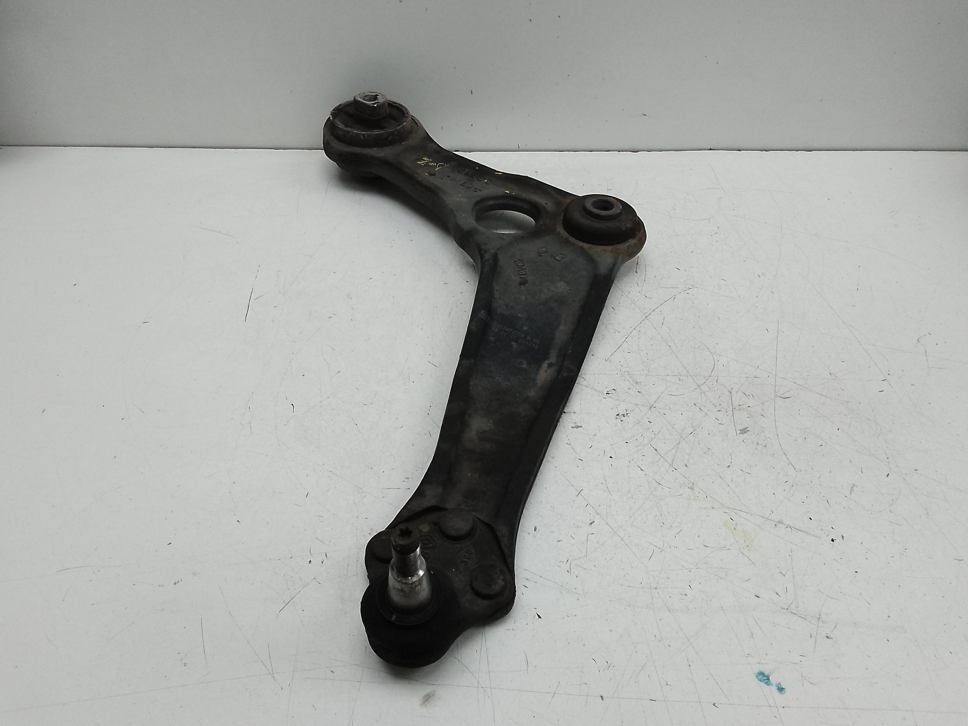 Brazo suspension inferior delantero derecho renault espace v (02.2015->)