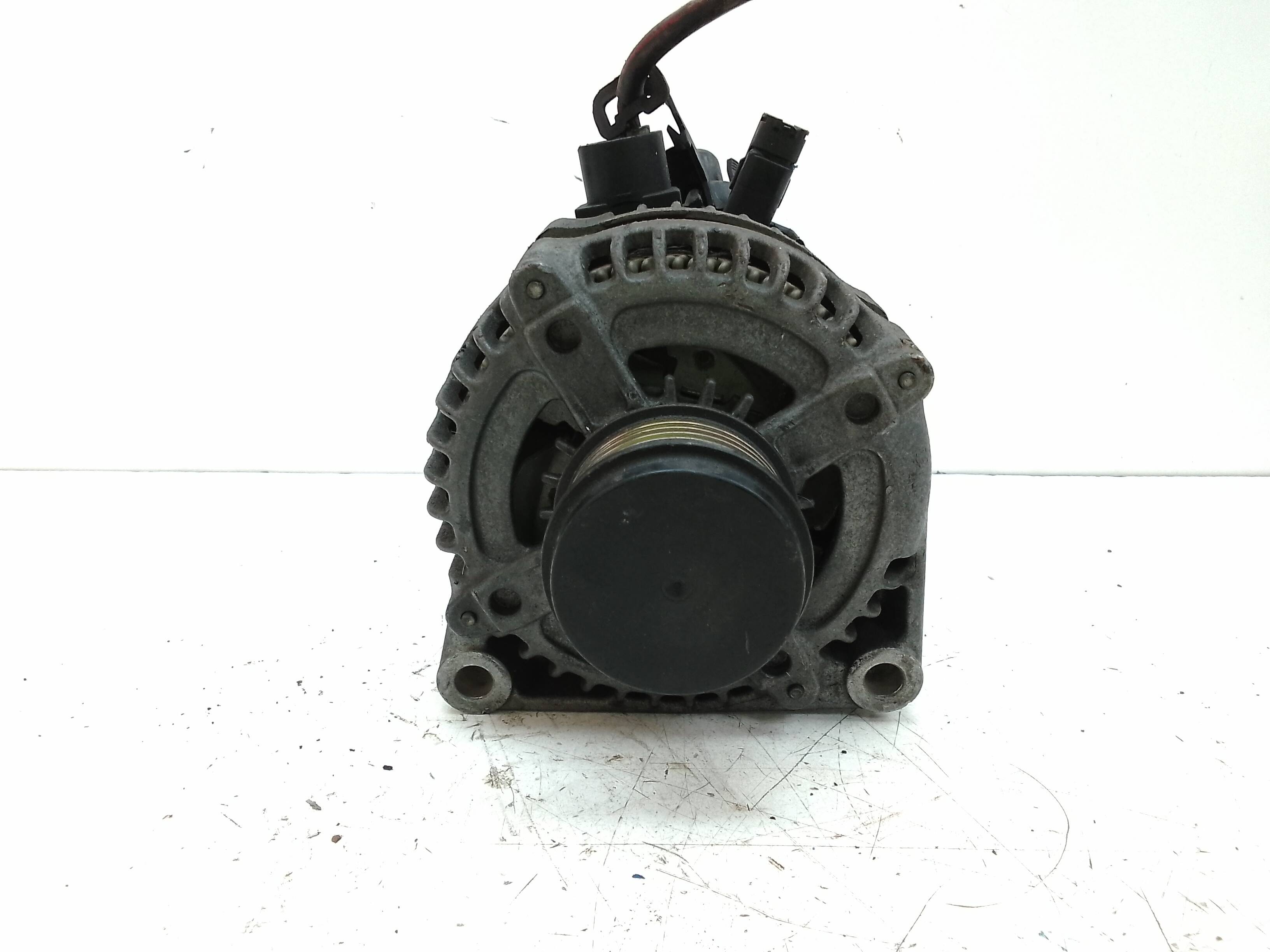 Alternador jeep cherokee (kj)(2002->)