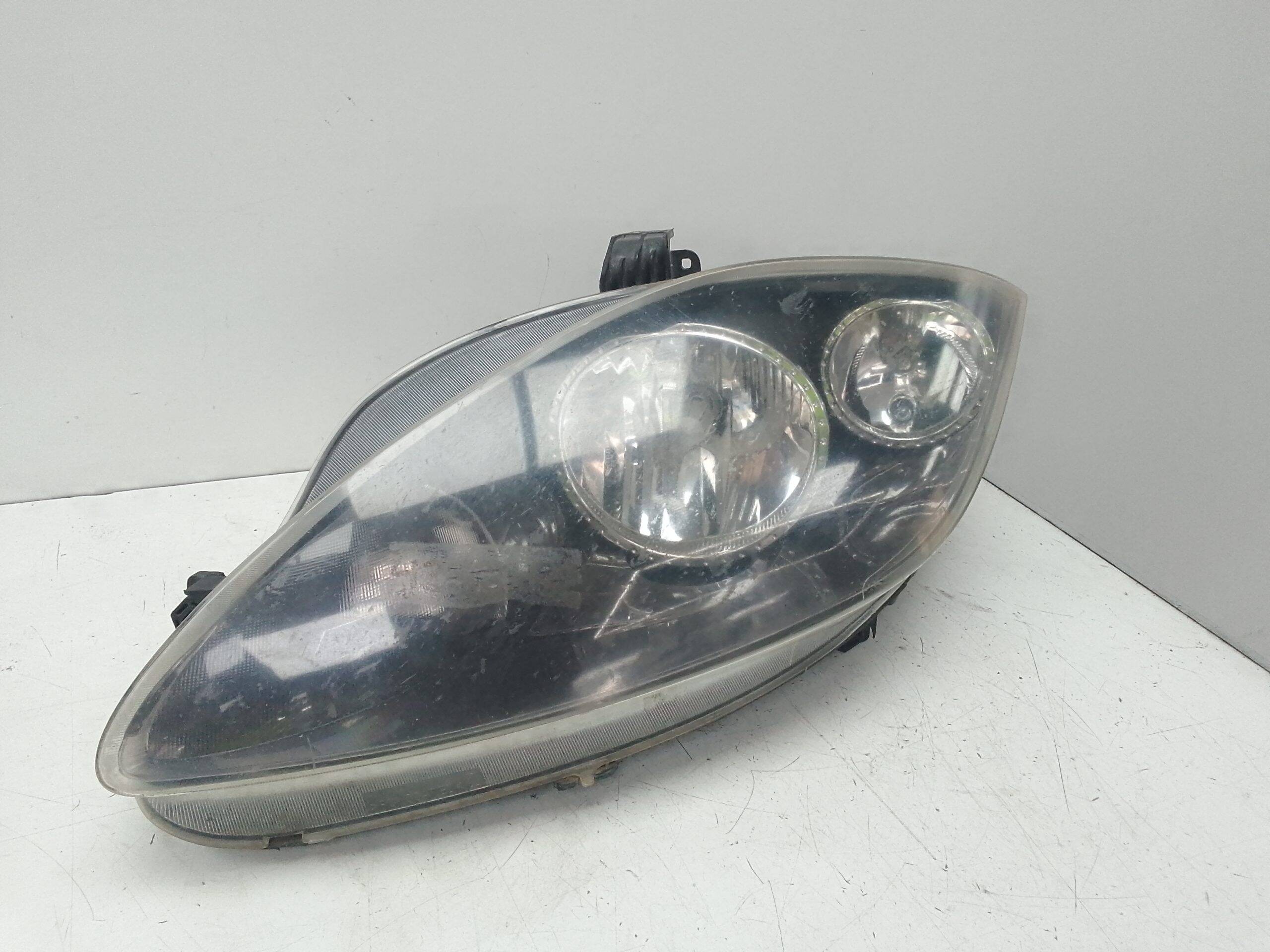 Faro izquierdo seat leon (1p1)(05.2005->)