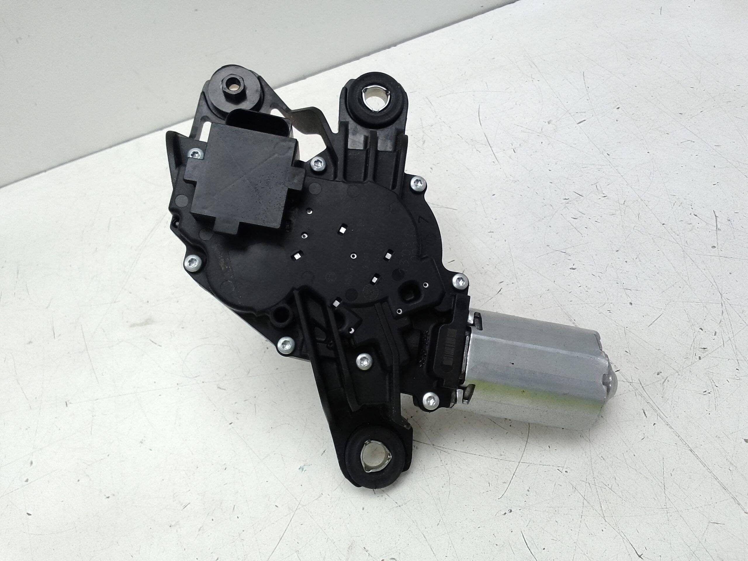 Motor limpia trasero volkswagen polo v (6r1)(06.2009->)