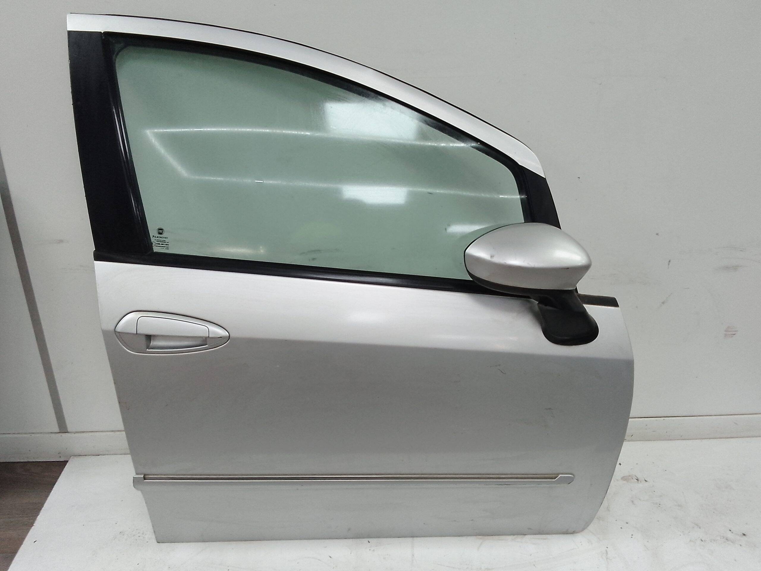 Puerta delantera derecha fiat grande punto (199)(2005->)