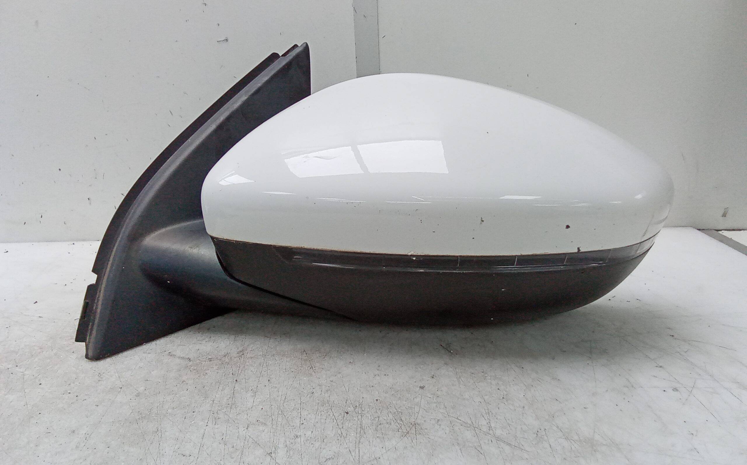 Retrovisor izquierdo electrico peugeot 308 (2013->)