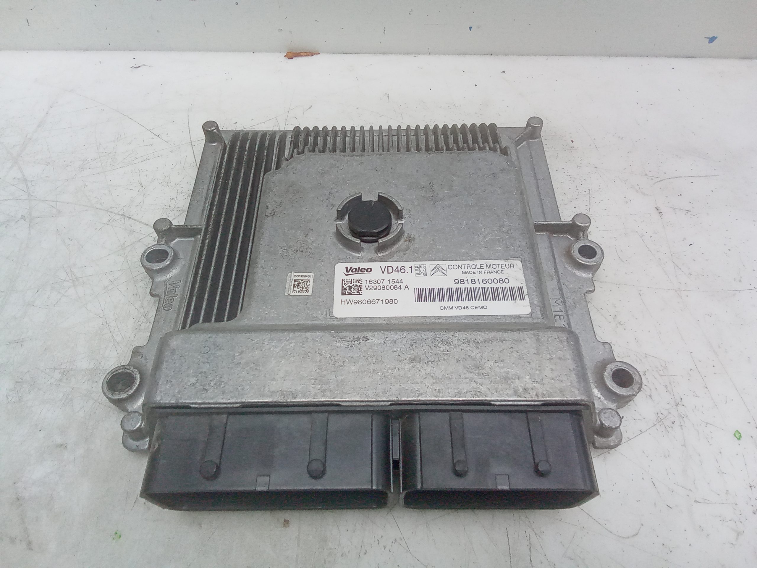 Centralita motor uce peugeot 208 (01.2012->)