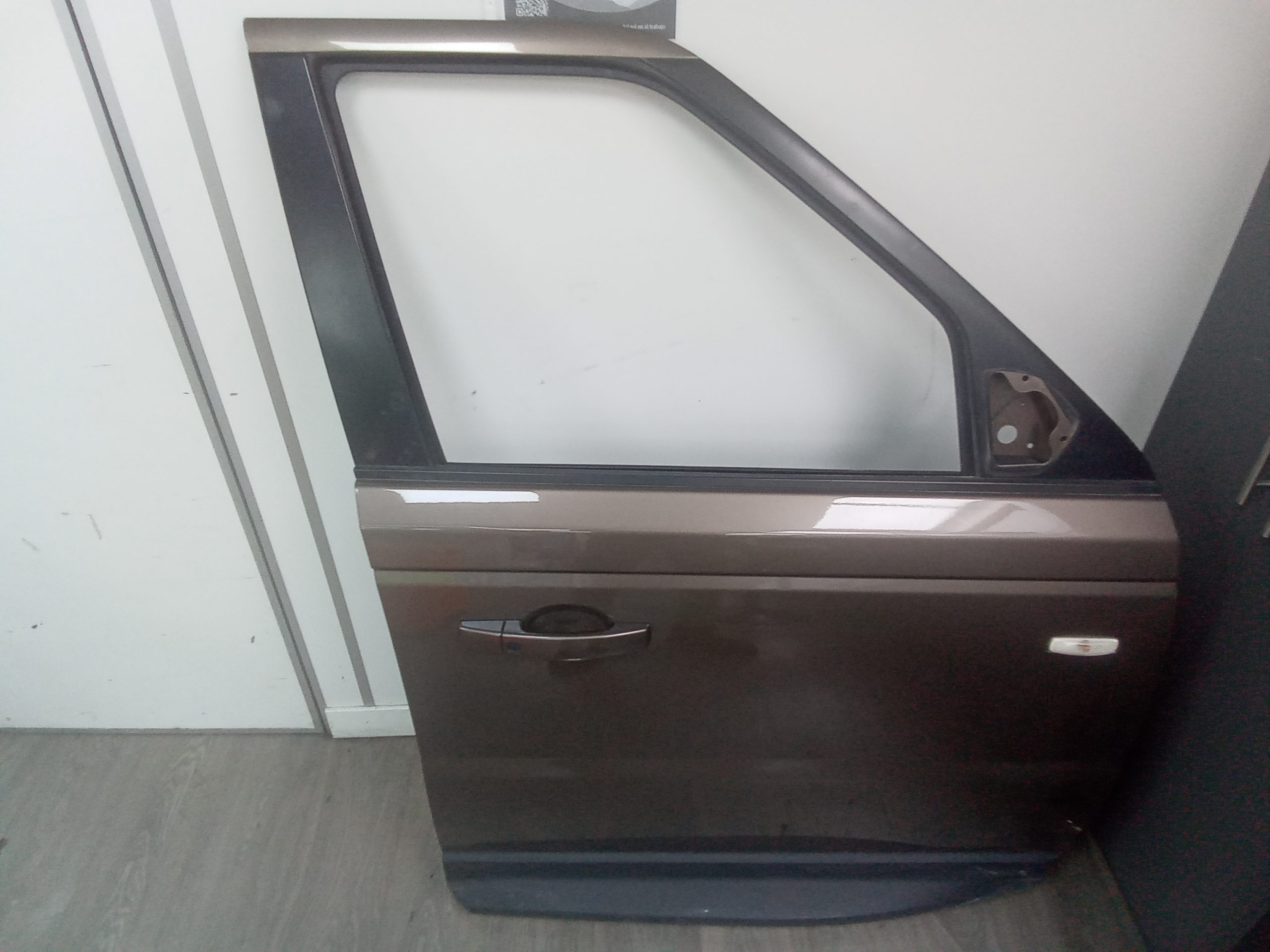 Puerta delantera derecha land rover range rover sport (01.2005->)